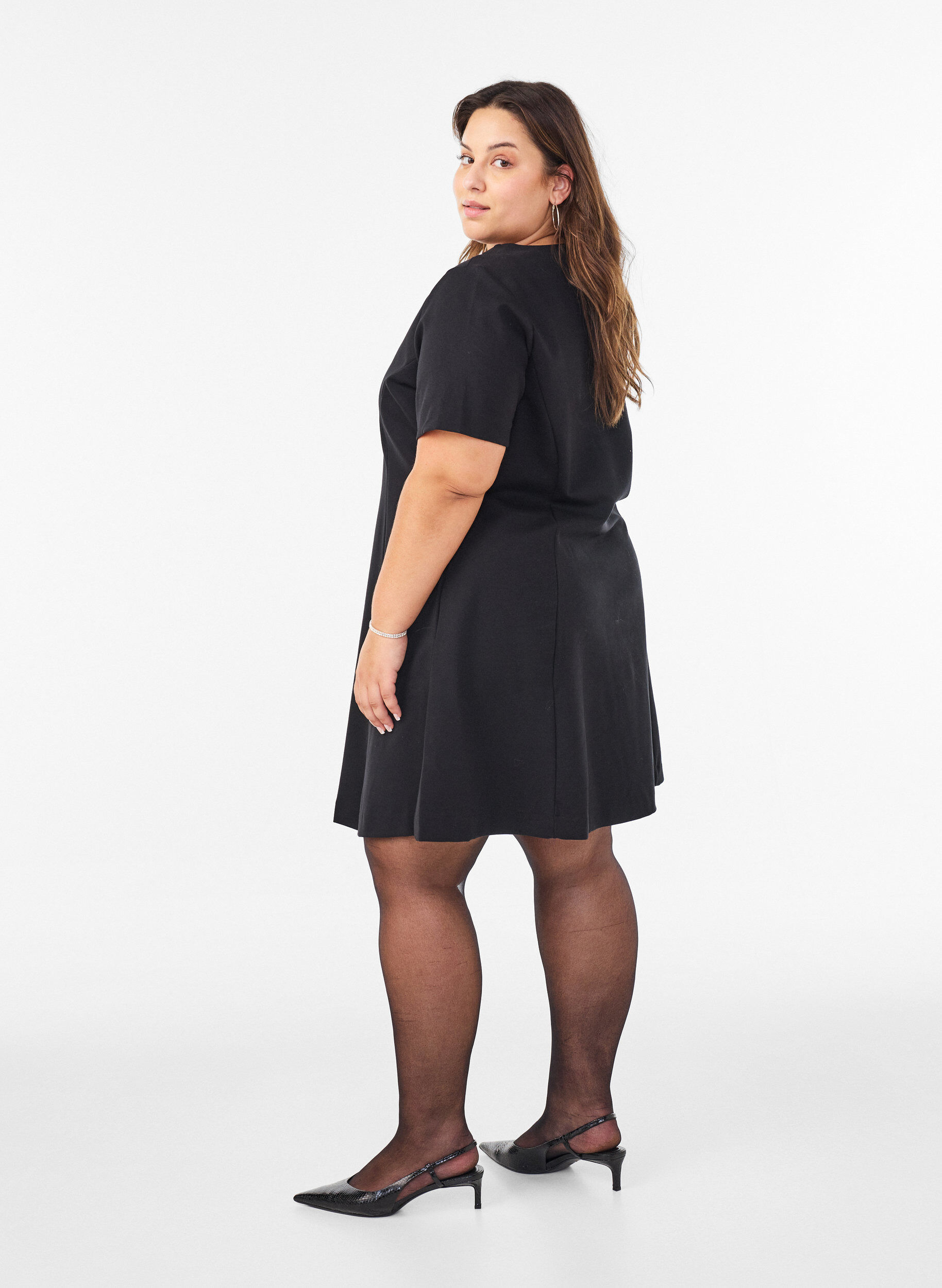 ZizziJersey jurk met korte mouwen en A-lijn., 0199, Model image number 2