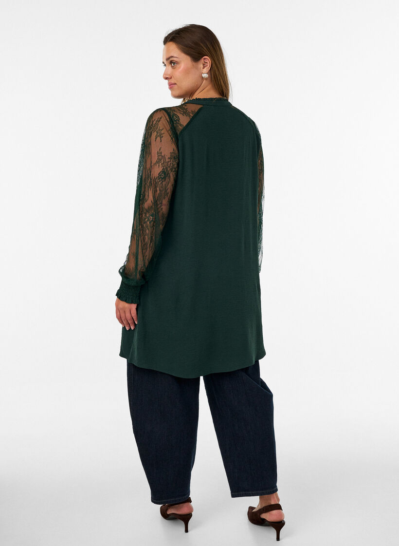 Tuniek met doorschijnende kanten mouwen, Groen, Model image number 2