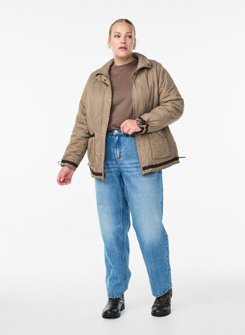 Korte gewatteerde jas met contrastdetails, Beige, Model image number 1