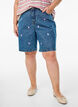 Korte spijkerbroek met hoge taille en geborduurde hartjes, Blauw, Model image number 3