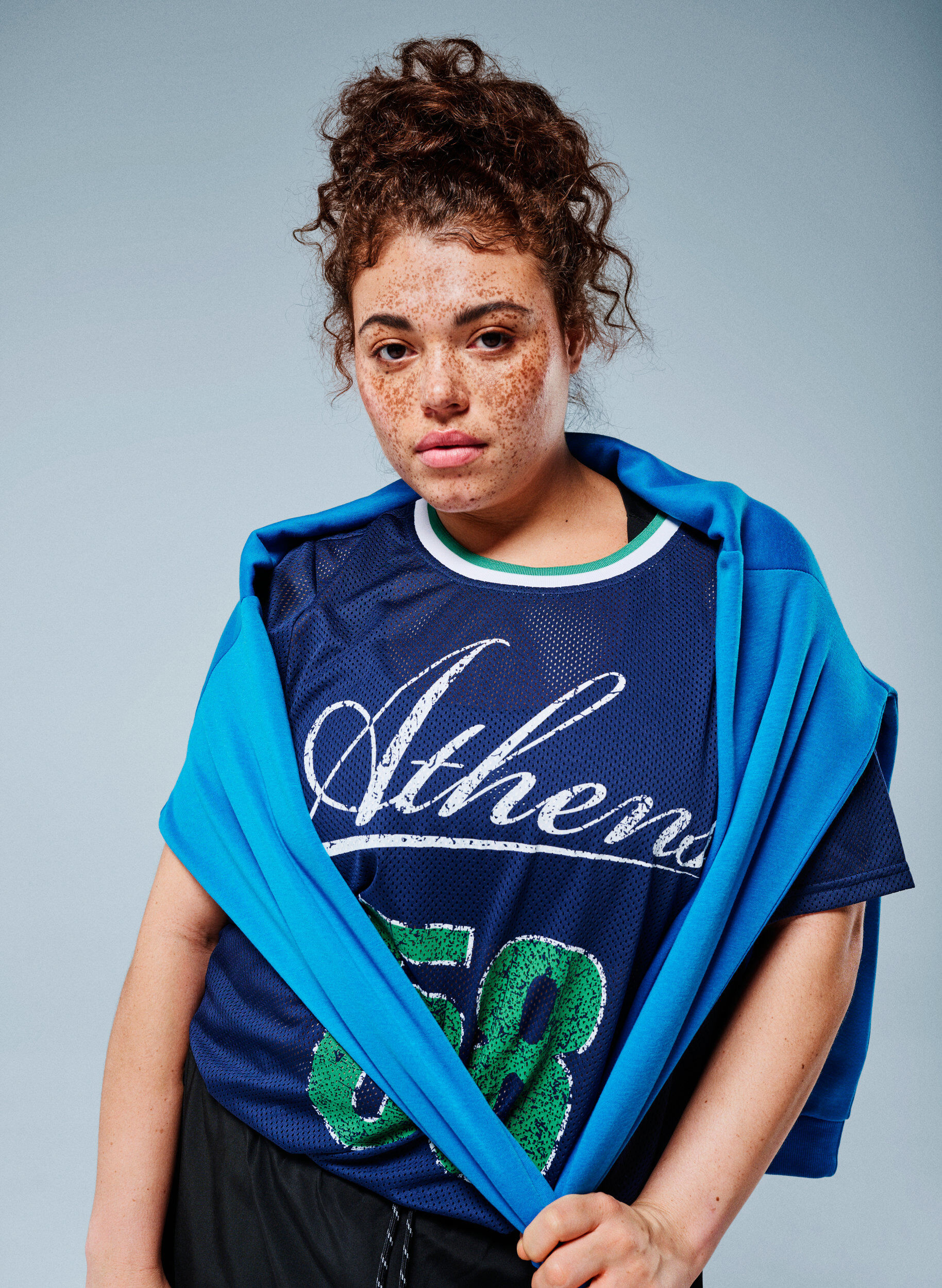 ZizziSporty T-shirt in mesh met print aan de voorkant, Blauw, Image image number 0