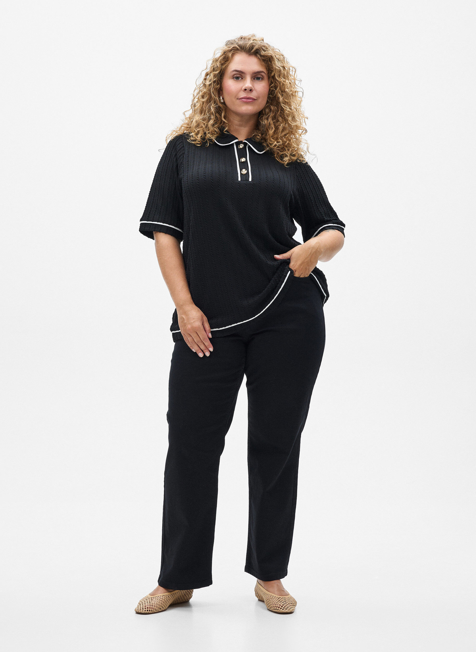 ZizziJersey poloshirt met textuur en contrasterende biezen, Zwart, Model image number 1