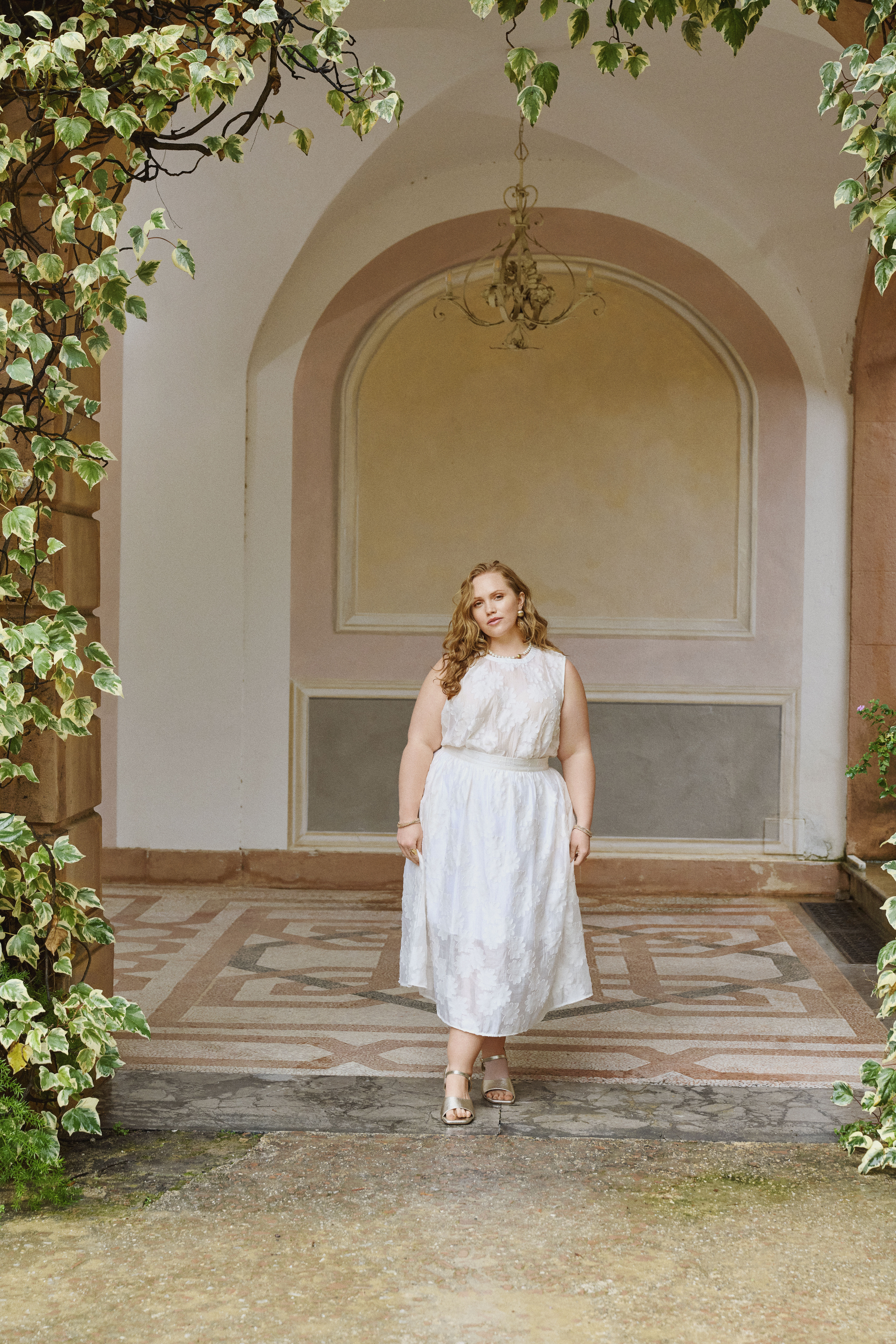 ZizziWitte bloemen set, , Model