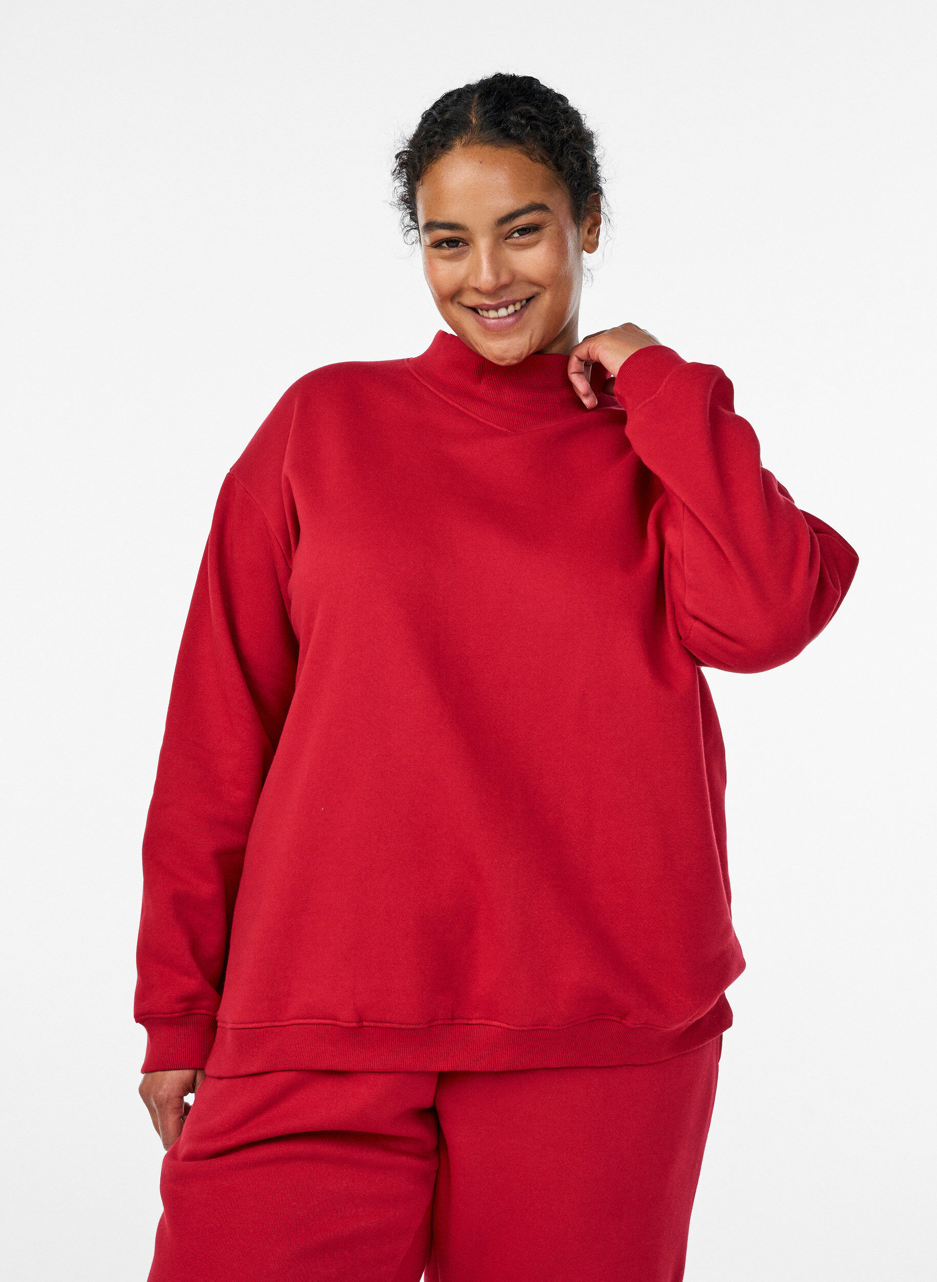 Sweatshirt met hoge kraag en lange mouwen, Rood, Model