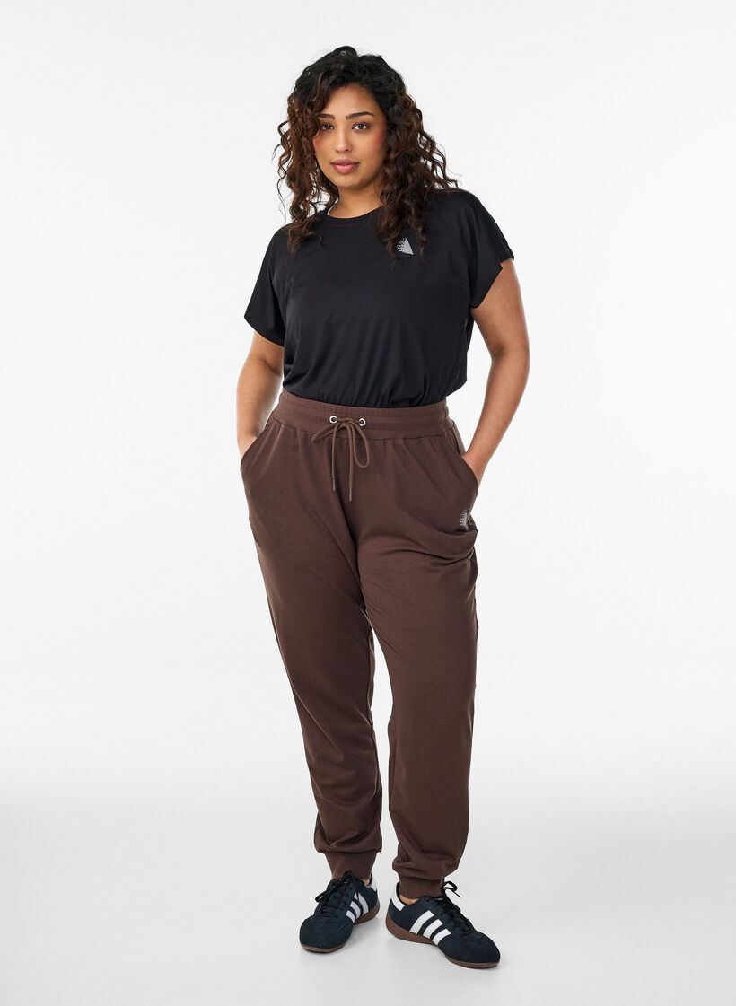 Losse trainingsbroek met zakken, Bruin, Model image number 1