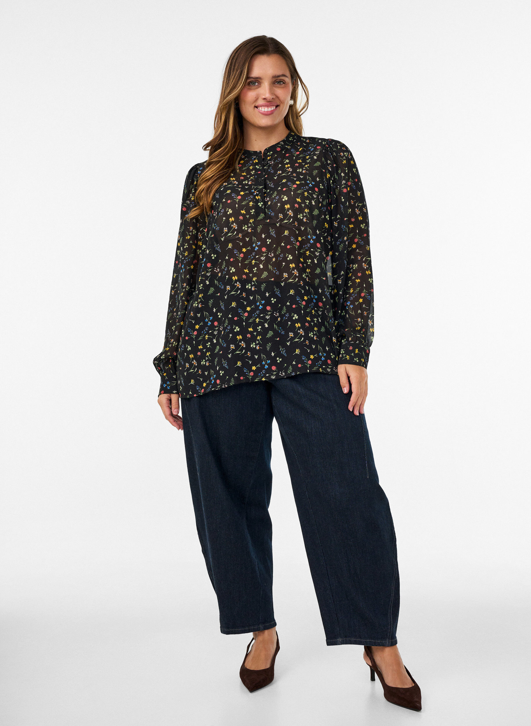 ZizziBlouse met all-overprint en korte knoopsluiting, Zwart, Model image number 1
