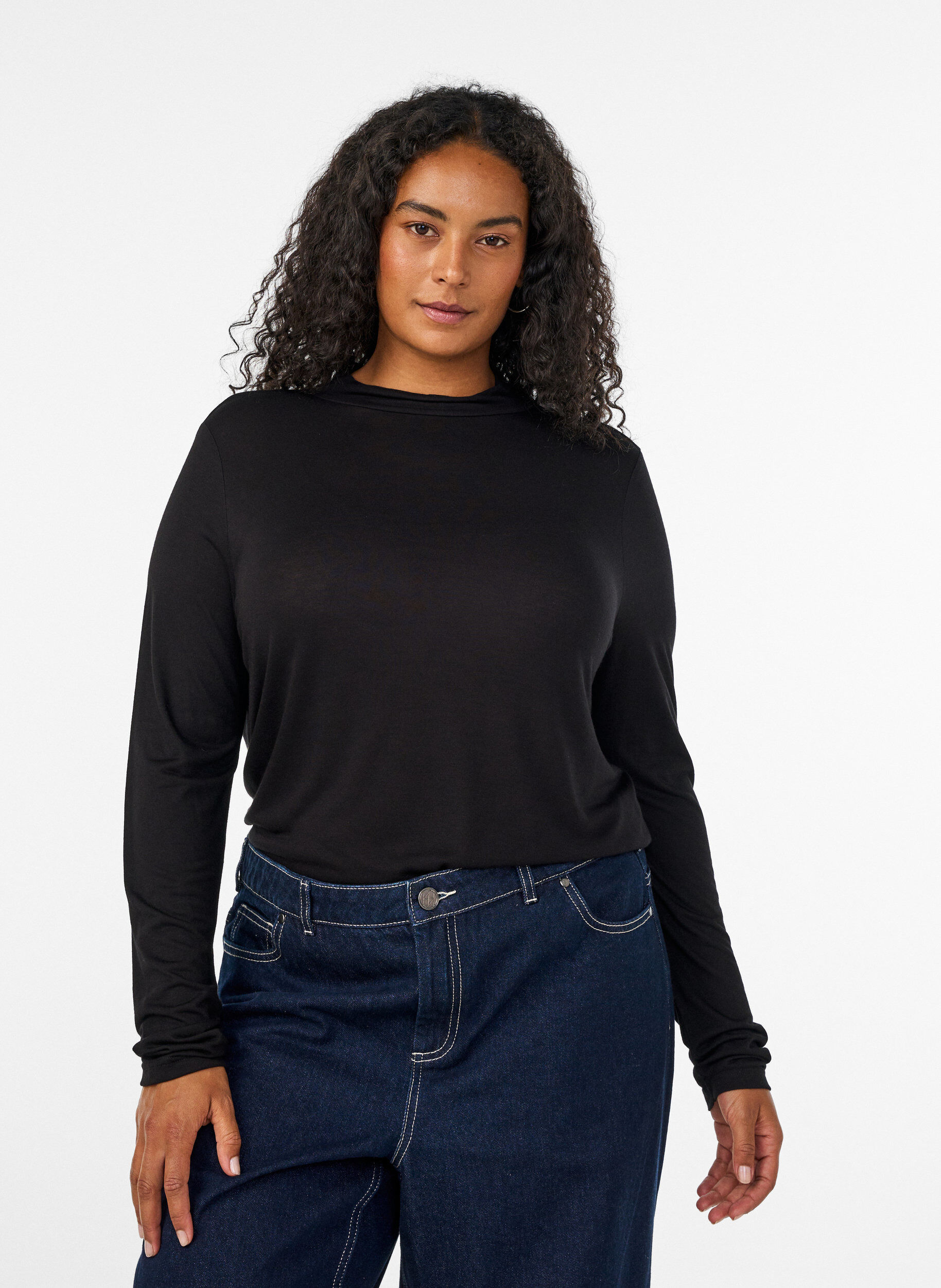 Blouse met hoge hals in viscose jersey, Zwart, Model