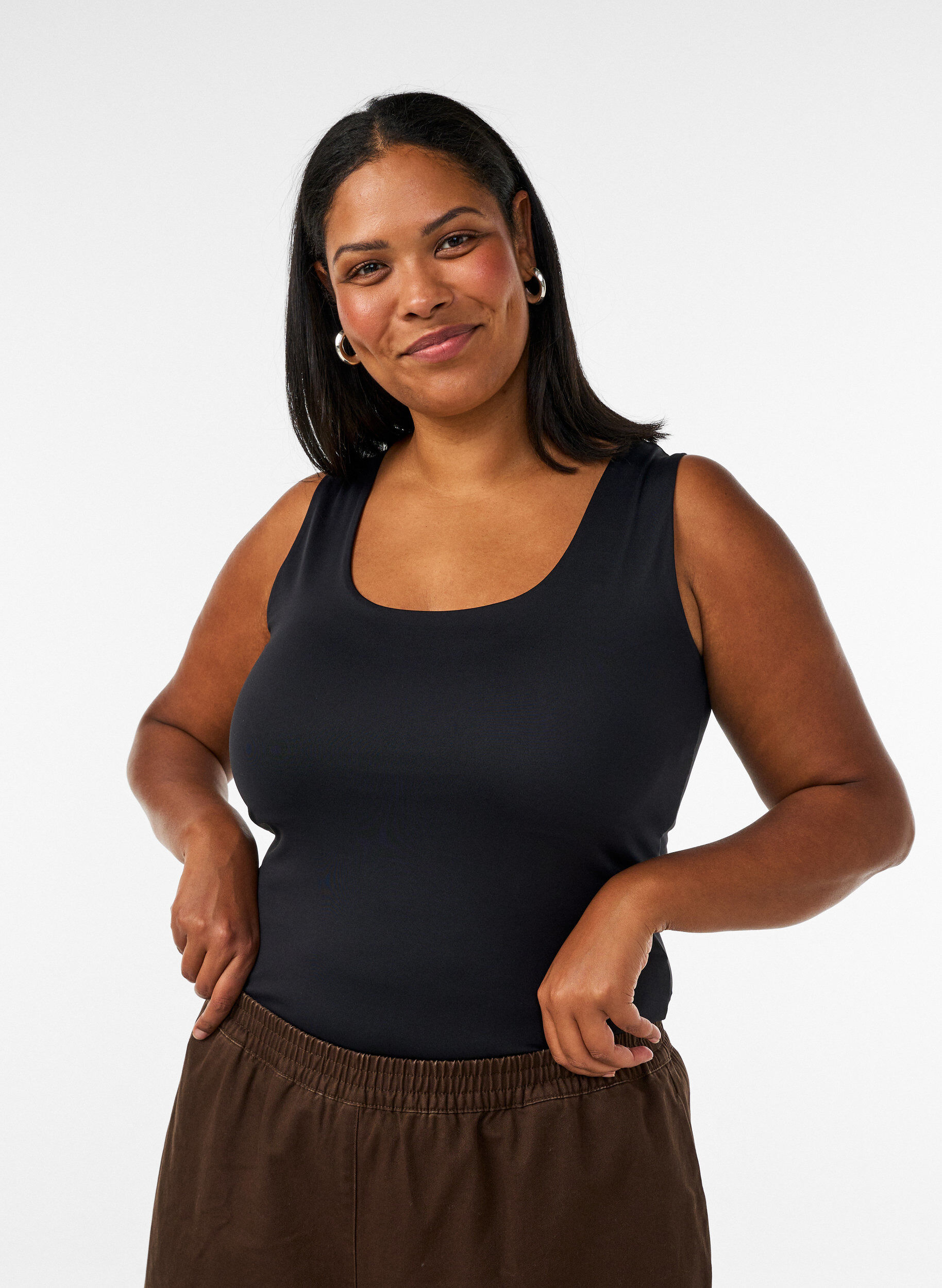 Strakzittende basic top met omkeerbare functie, Zwart, Model