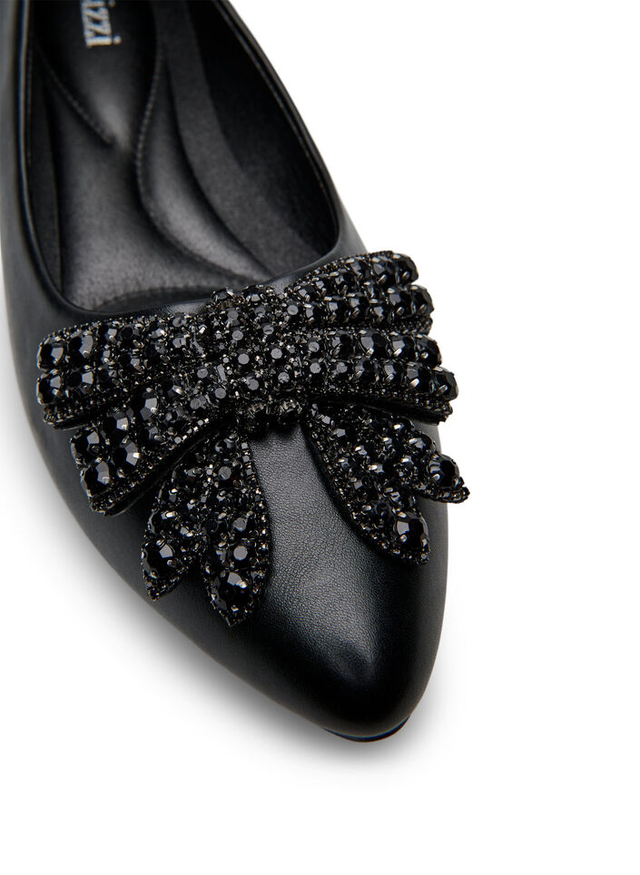 Wide fit - Ballerina met strik en strassteentjes, Black, Packshot