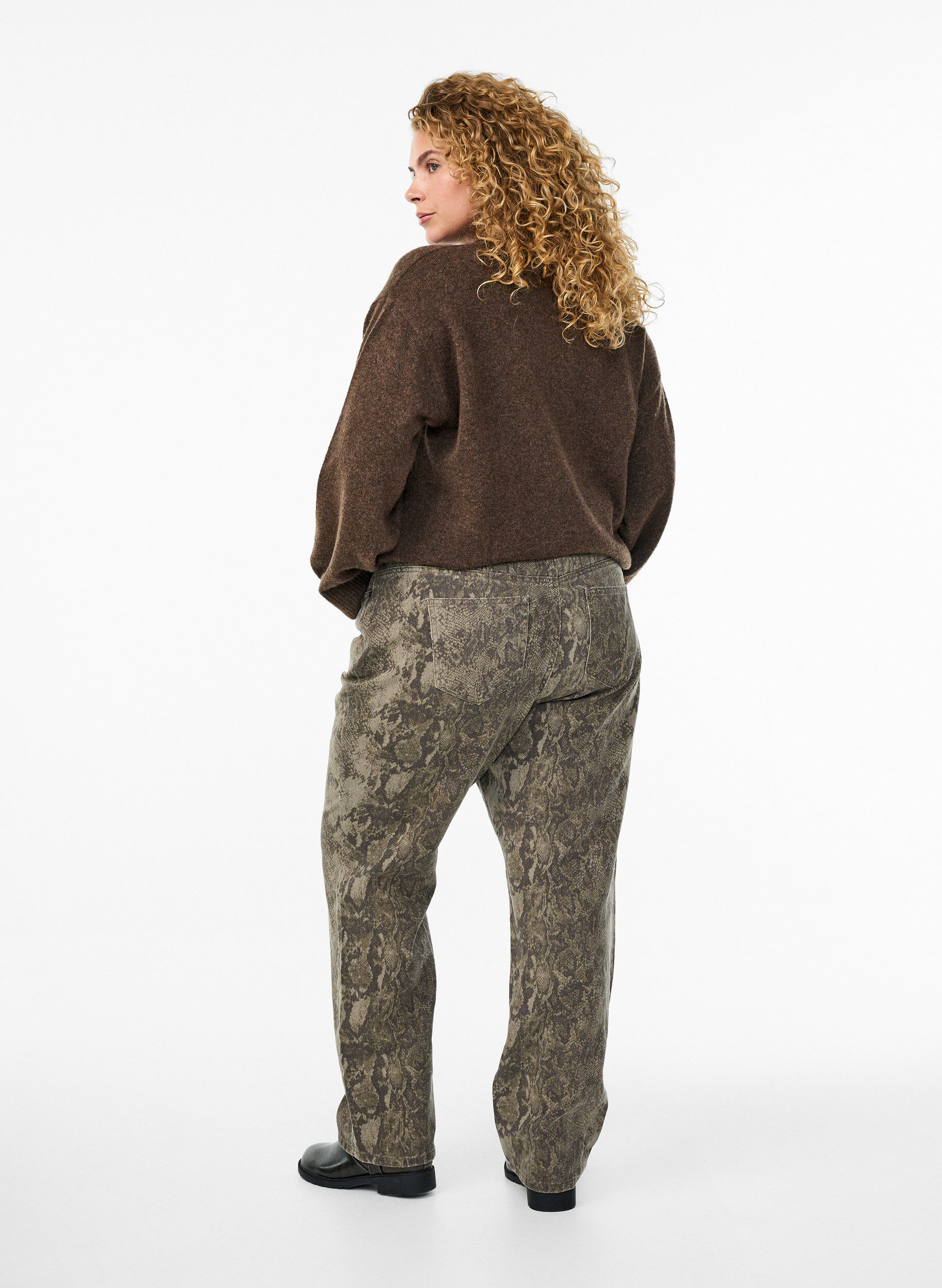 ZizziHigh-waist Gemma jeans met slangenprint, Bruin, Model image number 1