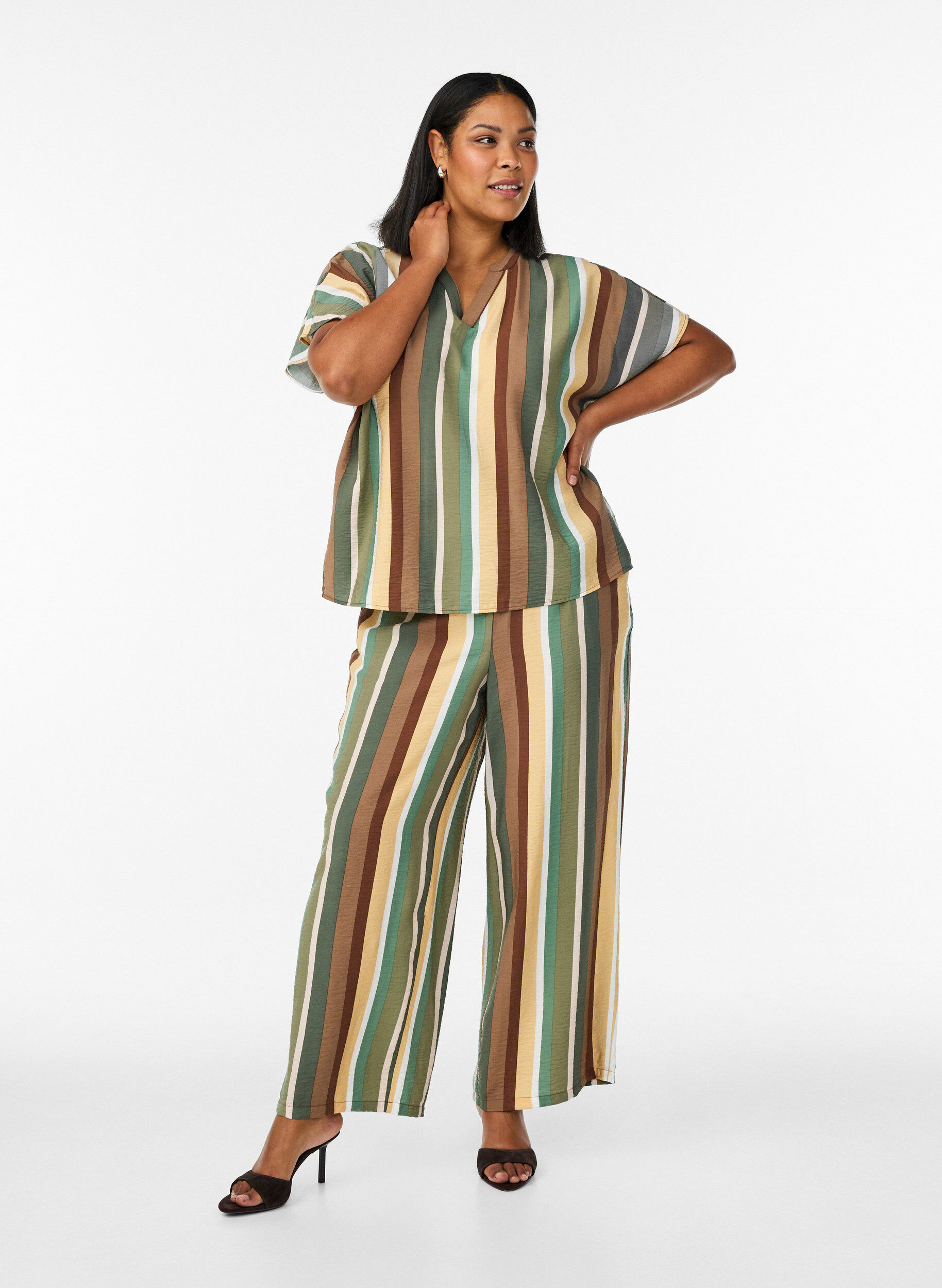 ZizziBlouse van viscose met strepen en korte mouwen, Bruin, Model image number 1