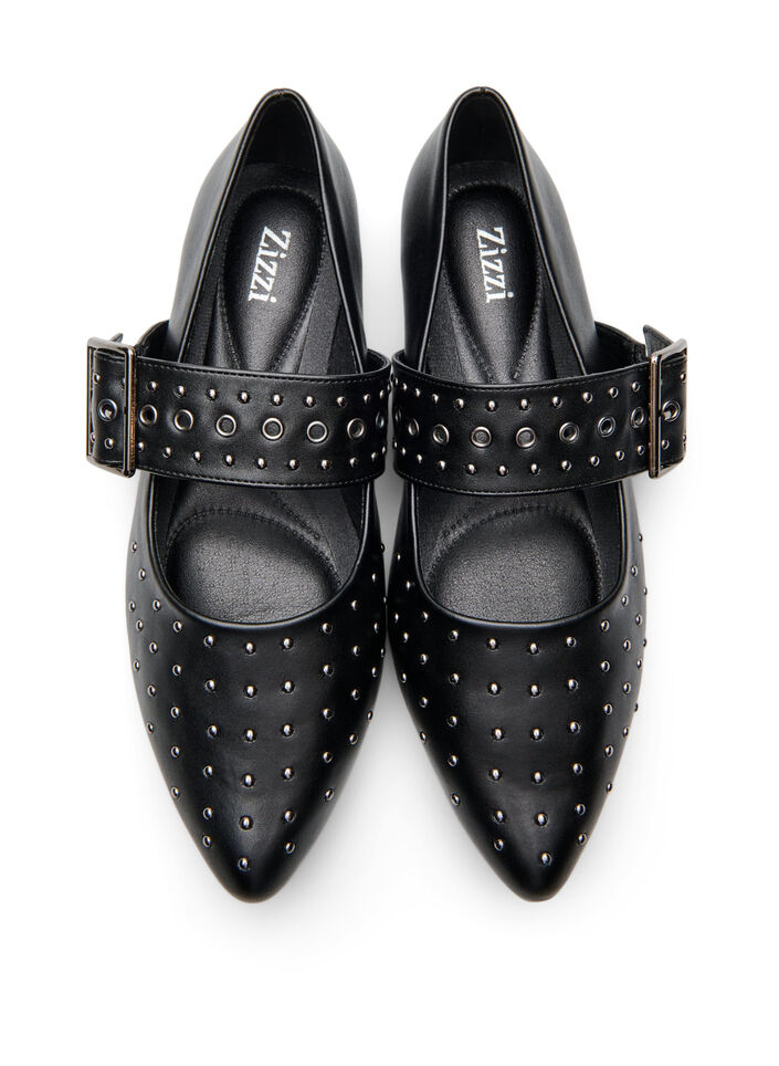 Wide fit - Gepunte ballerina met gesp en studs, Black, Packshot