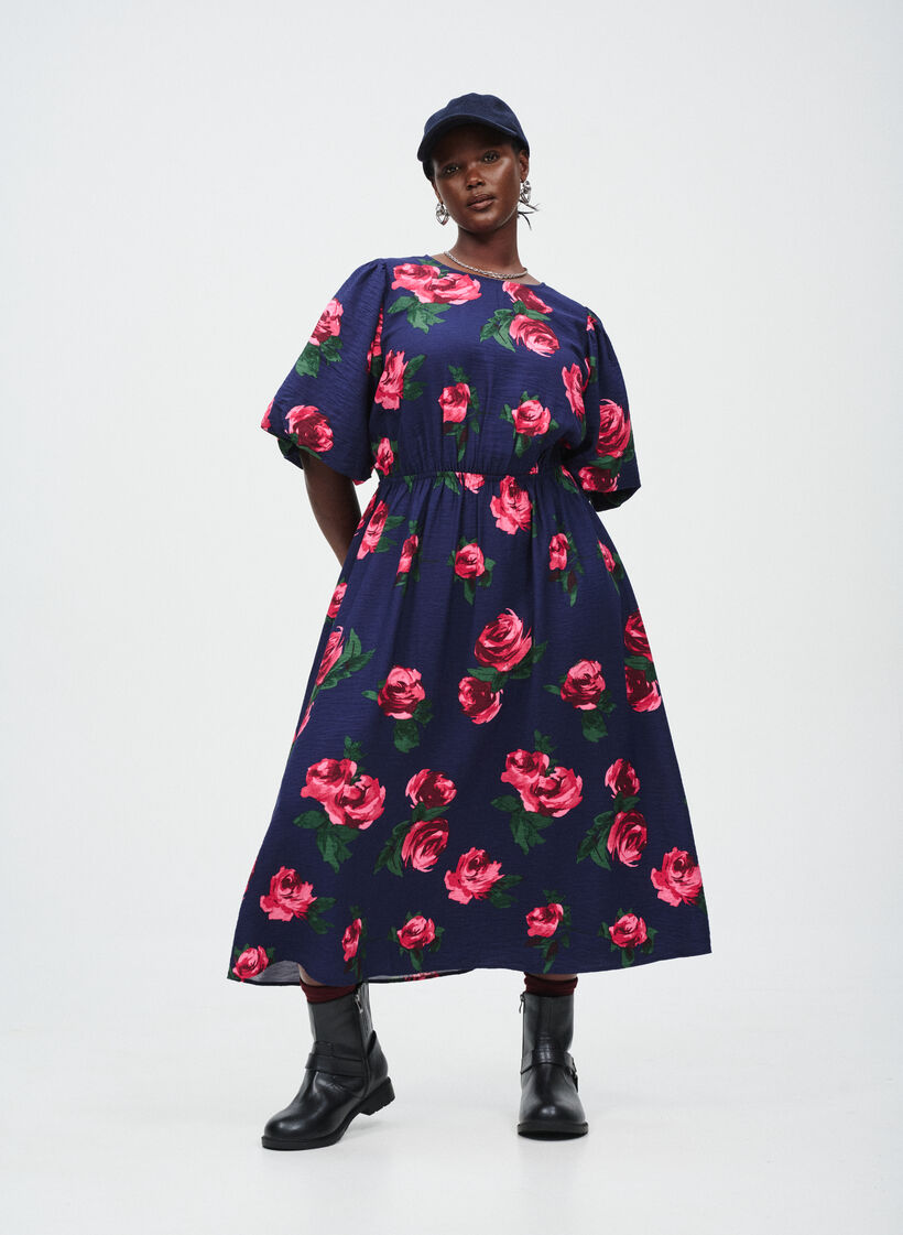 Jurk met rozen, , Model