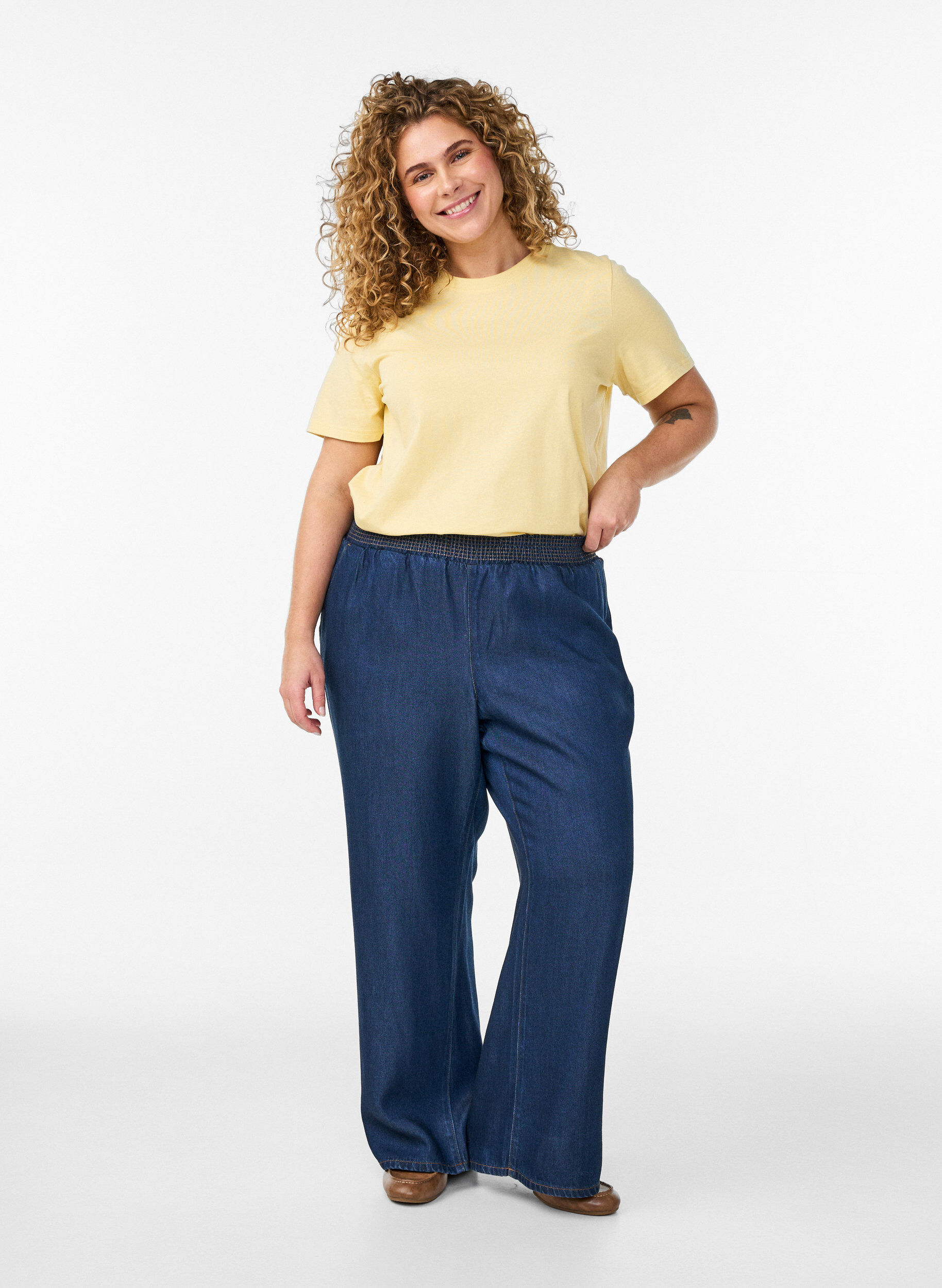 ZizziBasic katoenen T-shirt met ronde hals, Geel, Model image number 1