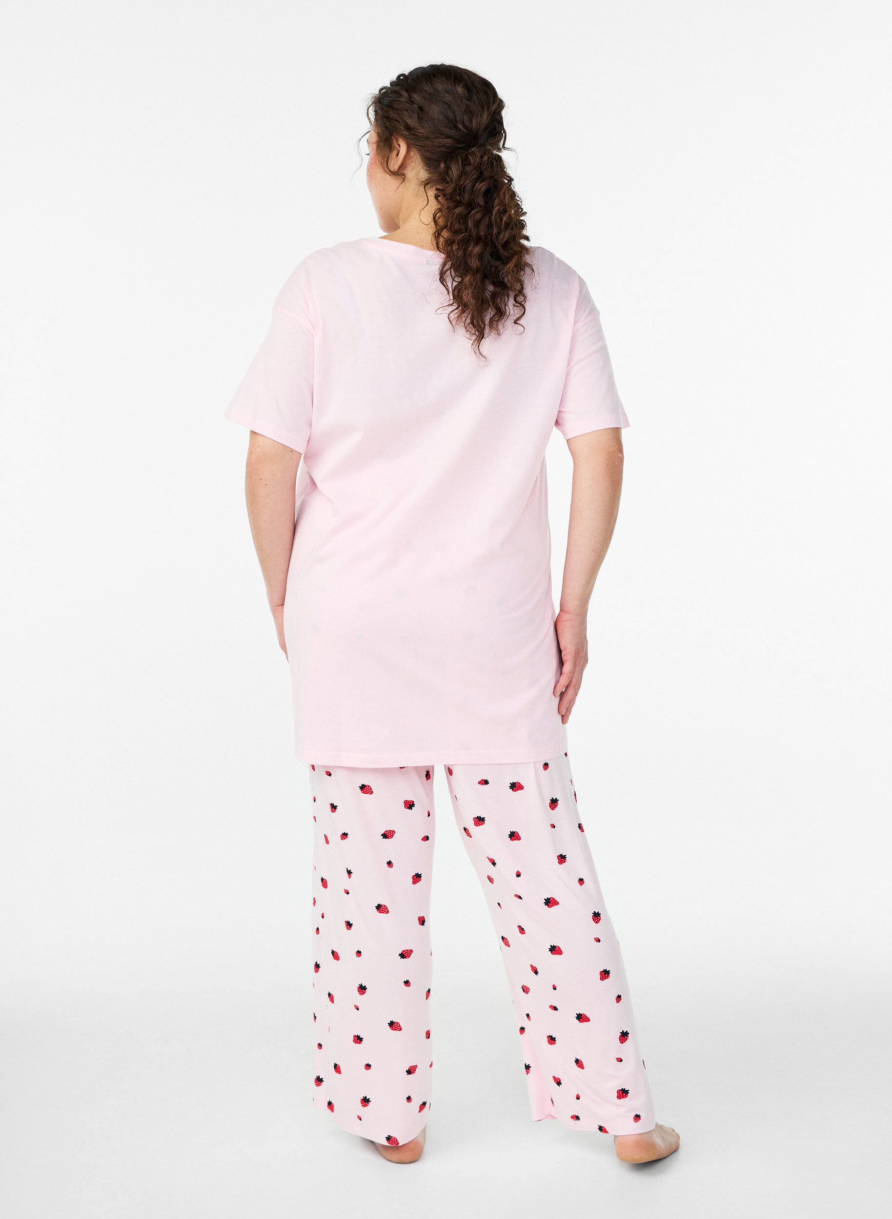 ZizziPyjamabroek in zachte jersey met hoge taille en fruitprint, Roze, Model image number 1
