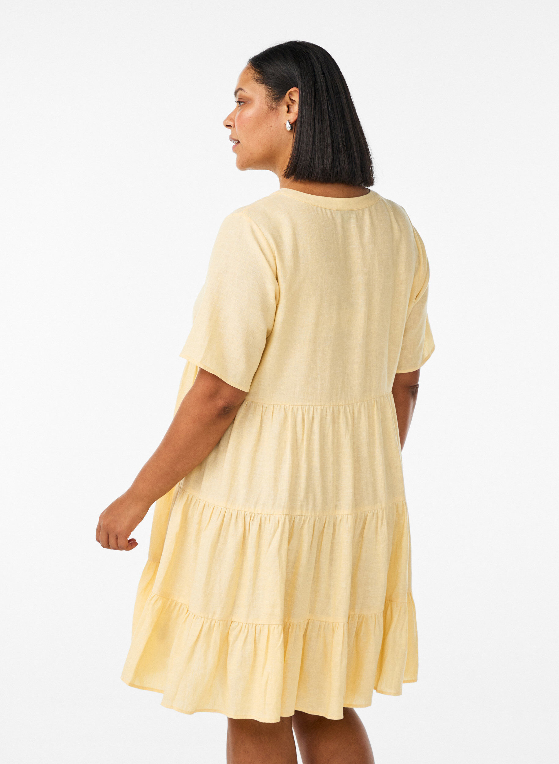 Zizzi Robe A-line longueur genou en lin et viscose, Jaune clair, Model image number 2