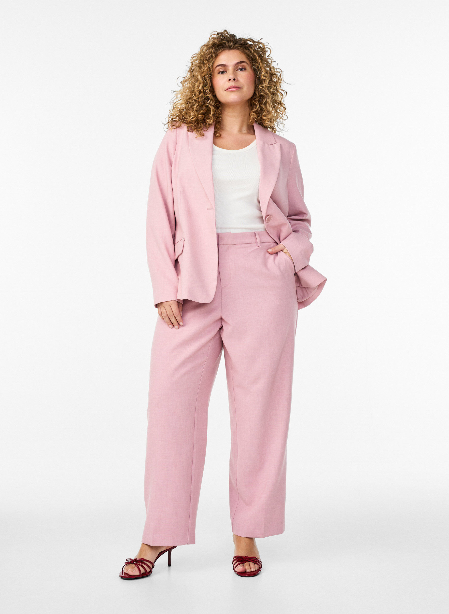 ZizziKlassieke blazer met knoopsluiting en zakken, Roze, Model image number 1