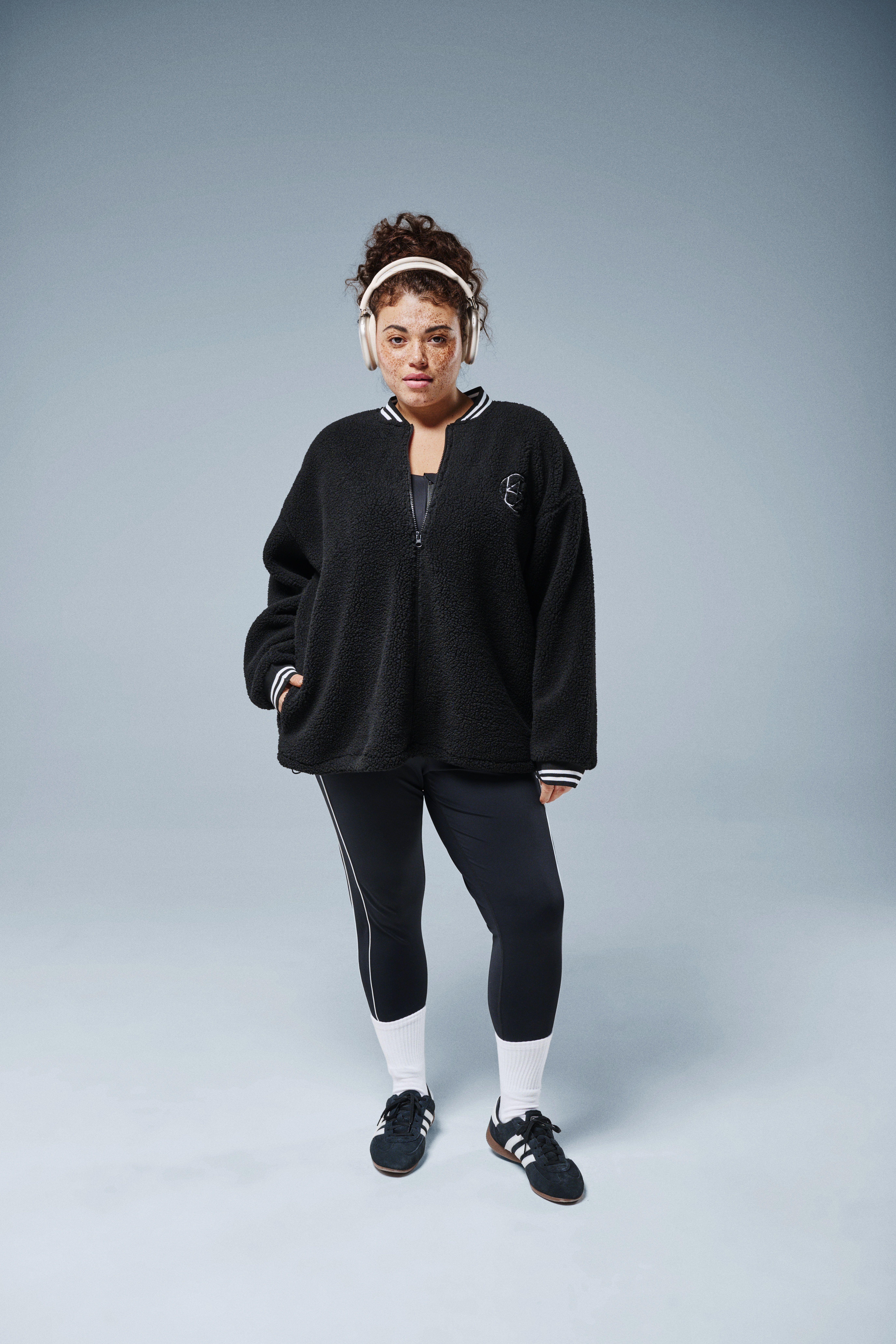 Teddyfleece jas met gestreepte details, , Model