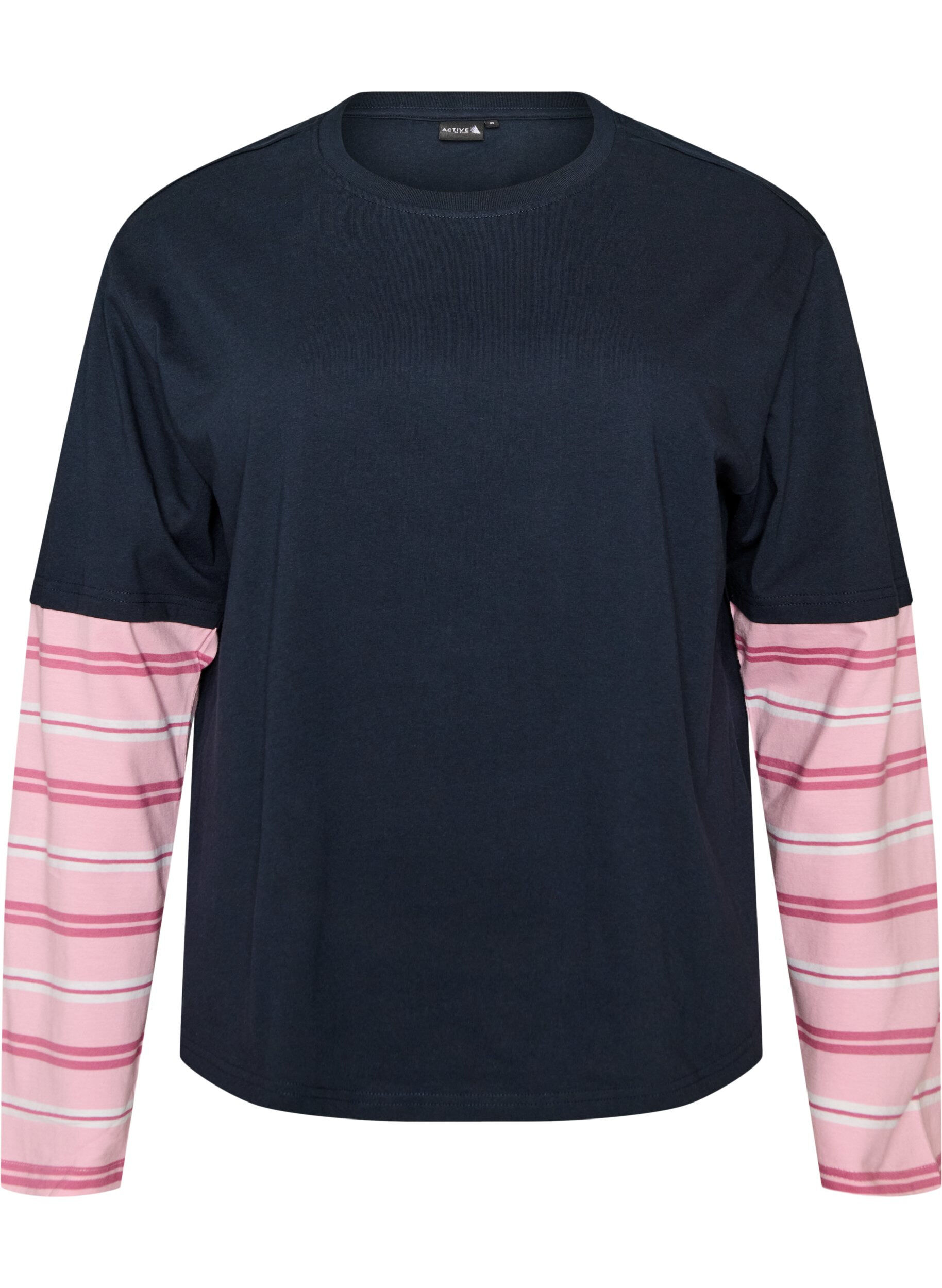 T-shirt met een sportieve gelaagde look