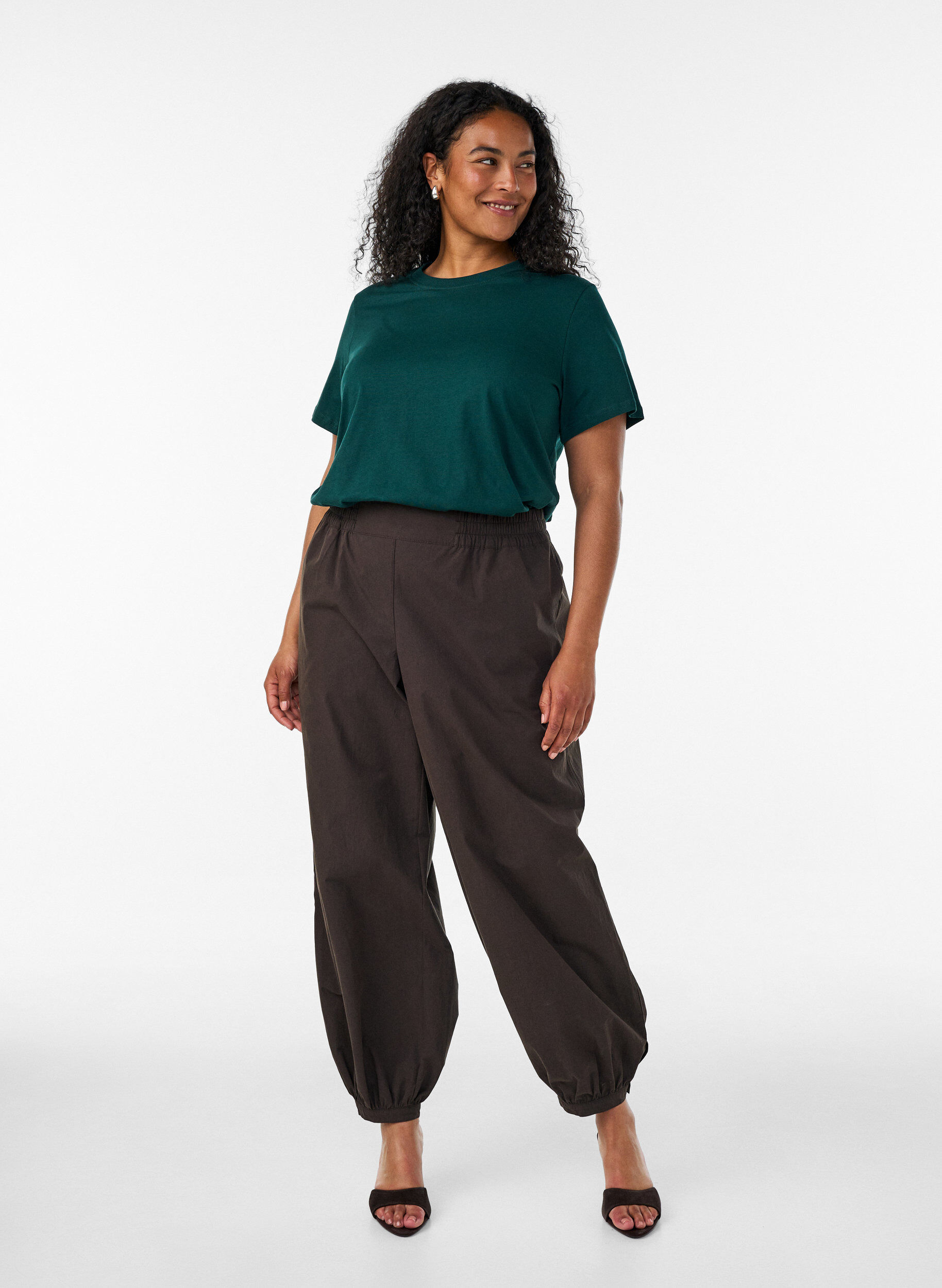 ZizziBasic katoenen T-shirt met ronde hals, Groen, Model image number 1