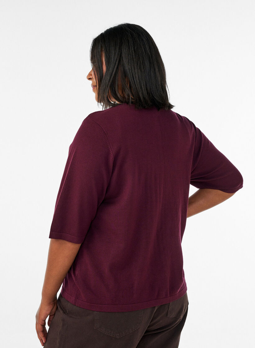 Gebreid vest met hartvormige knopen en korte mouwen, Rood, Model image number 2