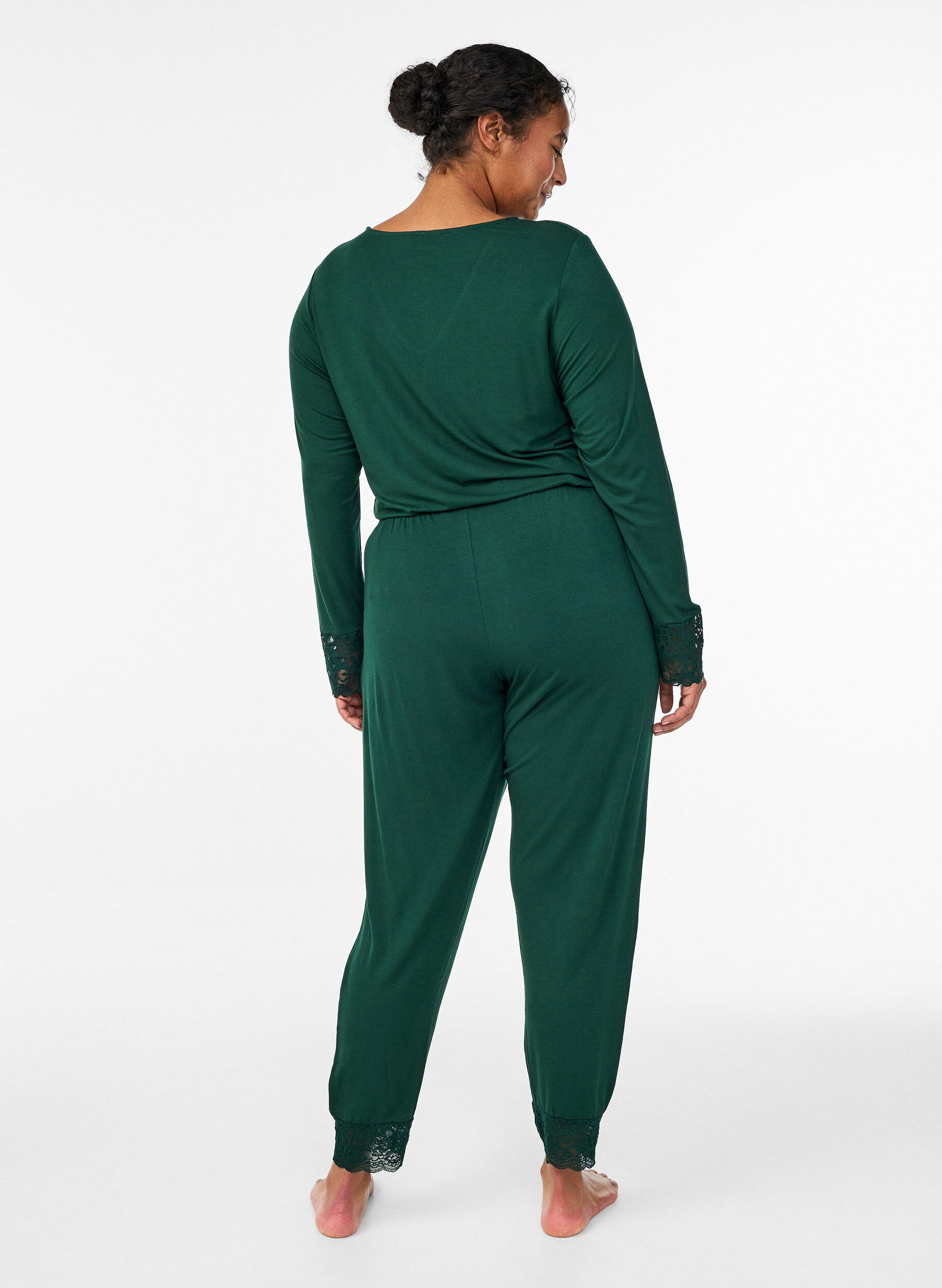 ZizziPyjamabroek met kanten rand en high waist, Groen, Model image number 1