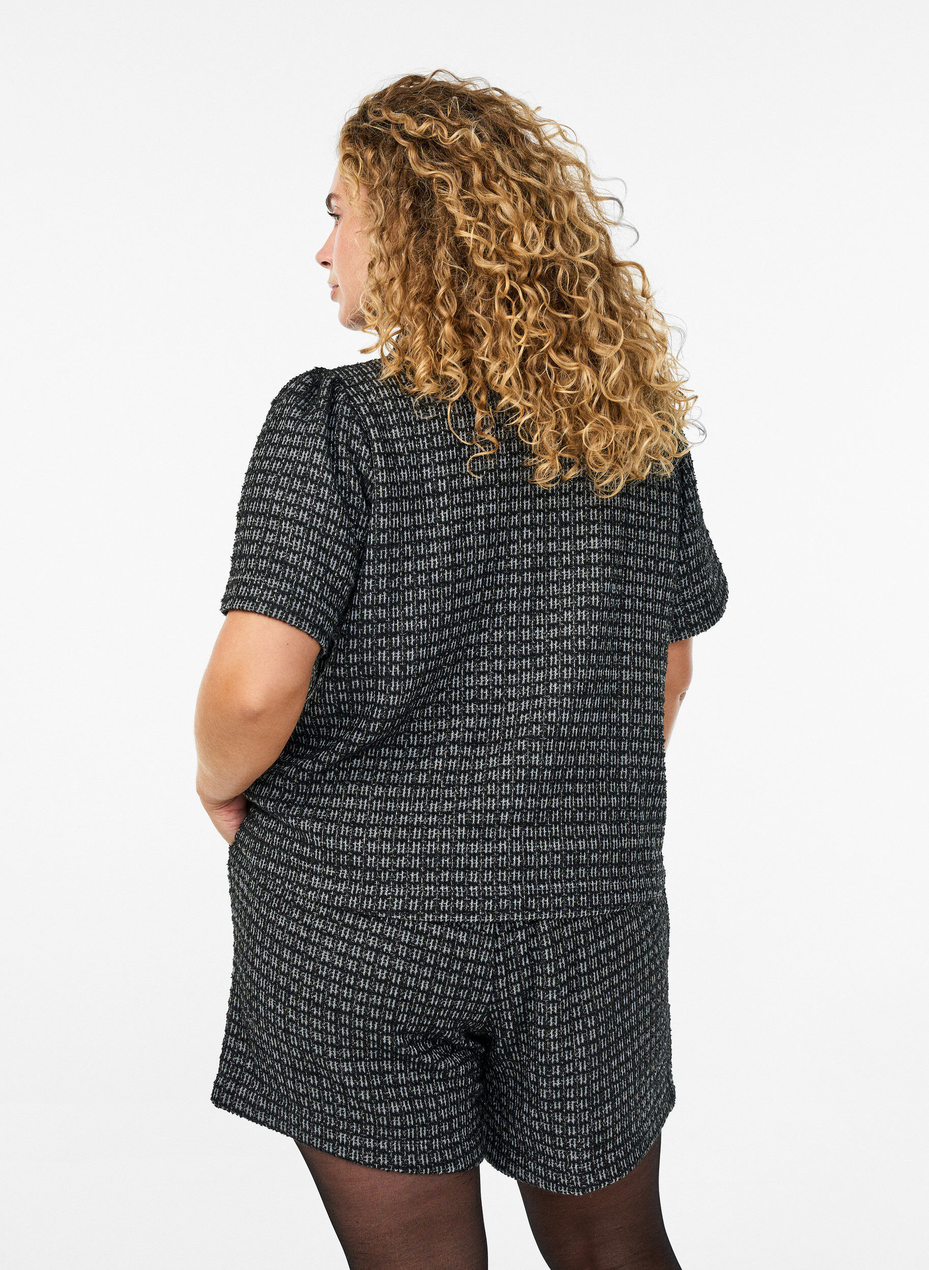 ZizziBoucl&eacute; shirtblouse met korte mouwen, Zwart, Model image number 2