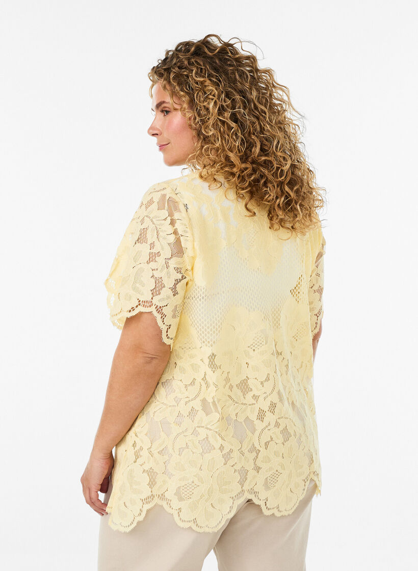 Kanten blouse met ruchekraag en korte mouwen, Geel, Model image number 2