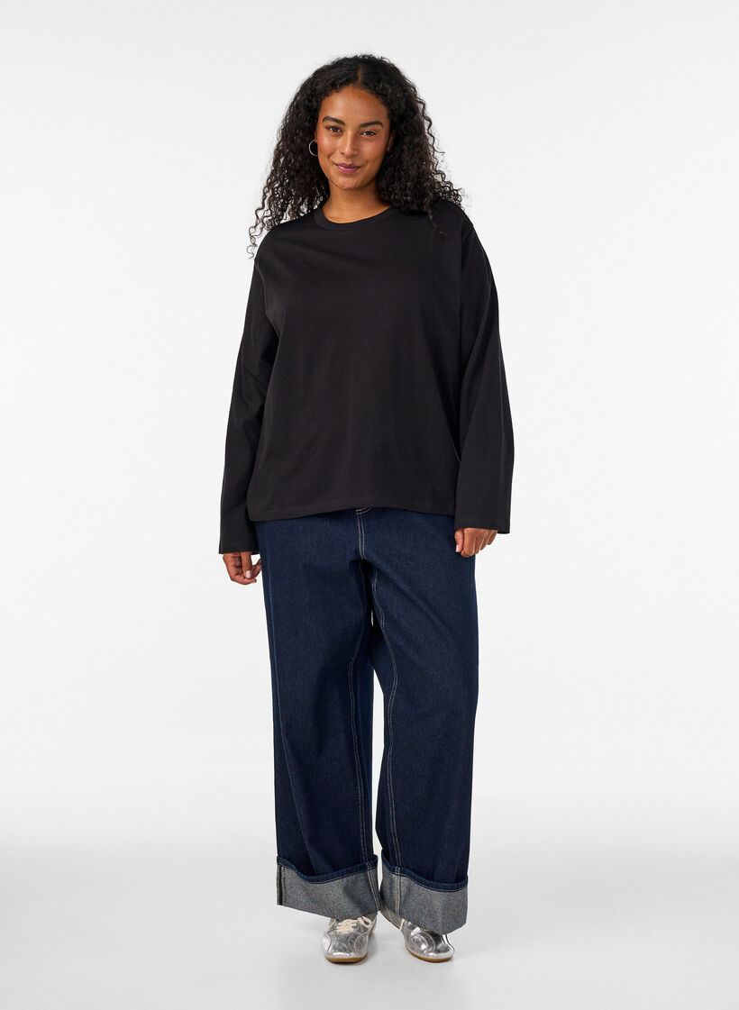 Basic T-shirt met lange mouwen, Zwart, Model image number 1