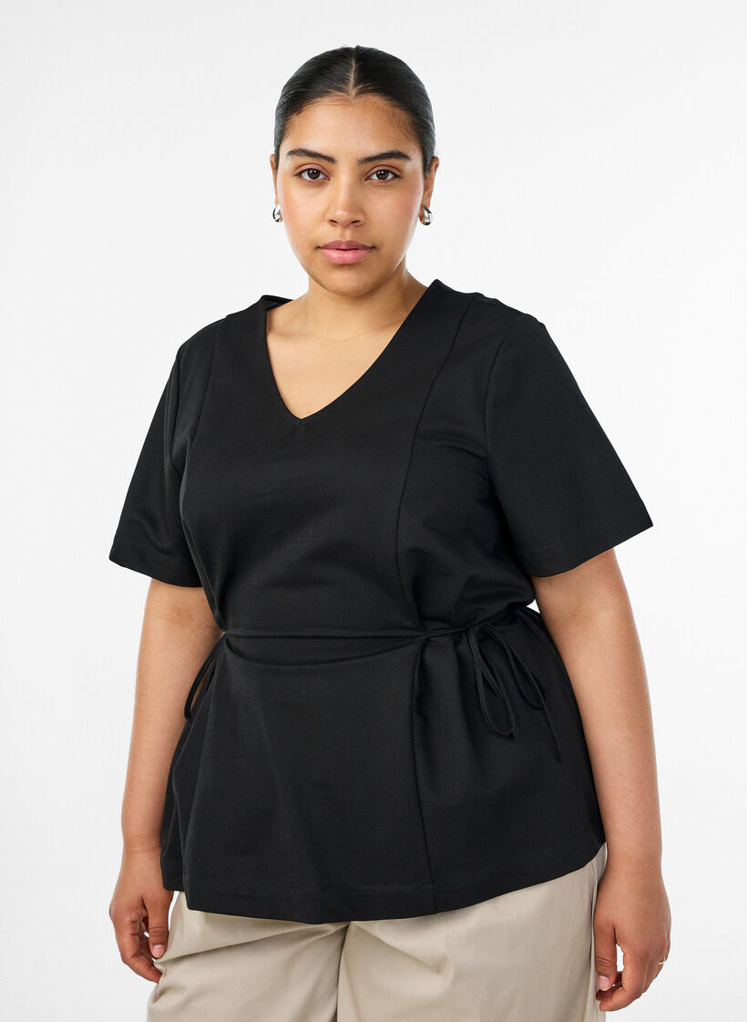 Blouse in een katoenmix met V-hals en striklint, Zwart, Model image number 0