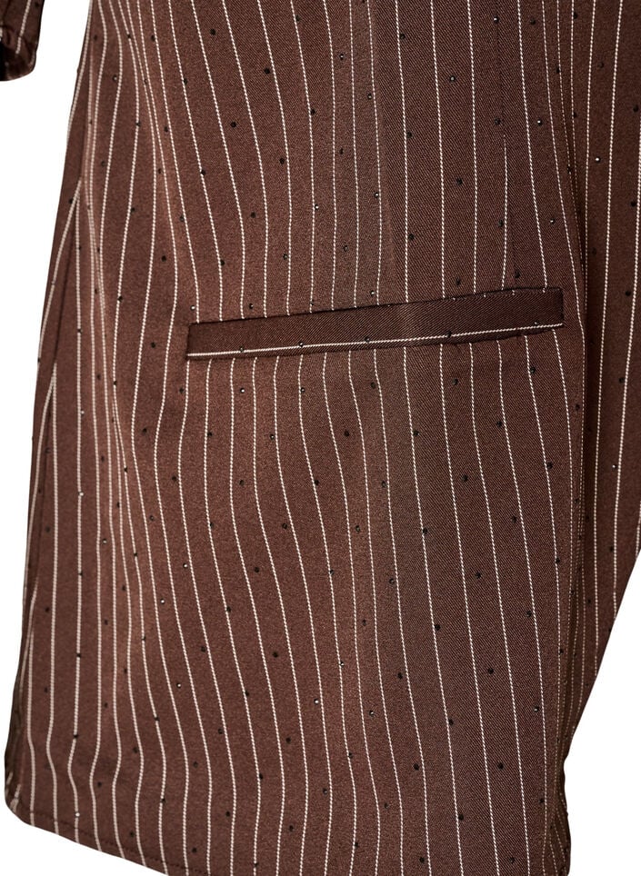 Blouse met krijtstreep, strasssteentjes en knopen, Bruin, Packshot image number 3