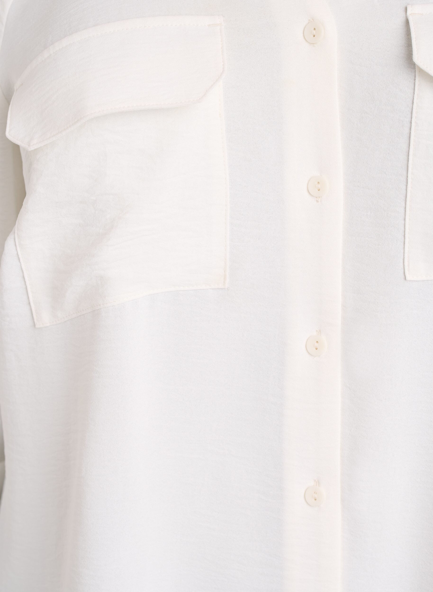 Zizzi Chemise avec poches poitrine et manches 3/4, Vanille, Packshot image number 2