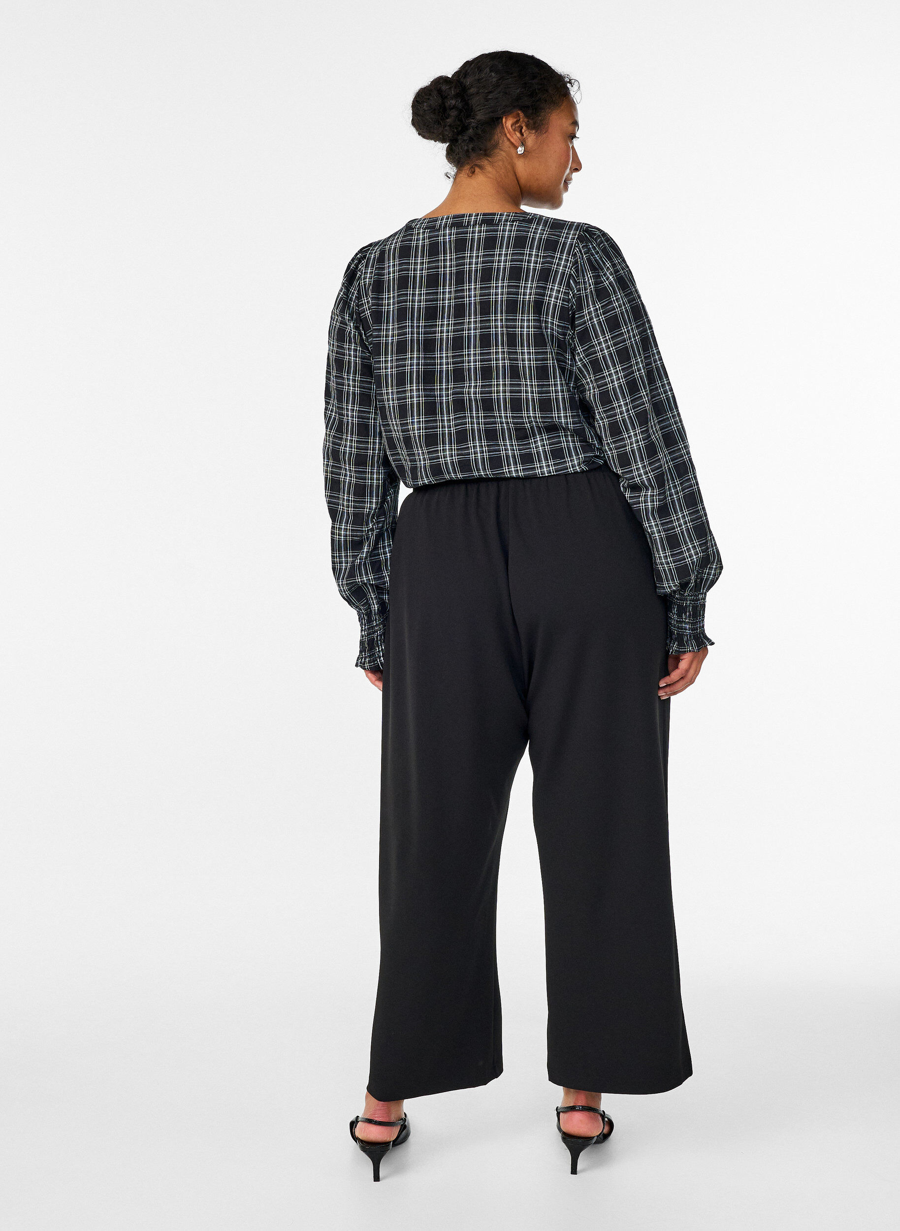 ZizziLosse broek met zakken, Zwart, Model image number 1
