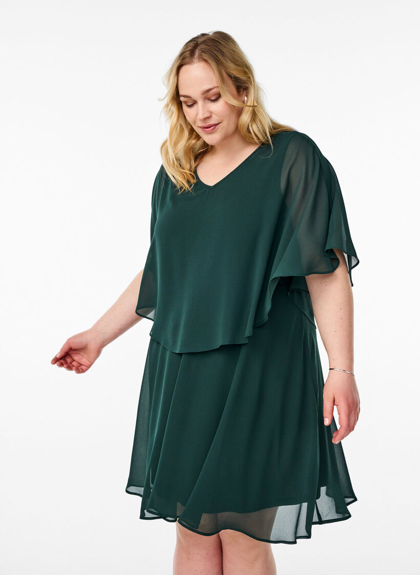 Korte chiffon feestjurk met gelaagd effect, Scarab, Model