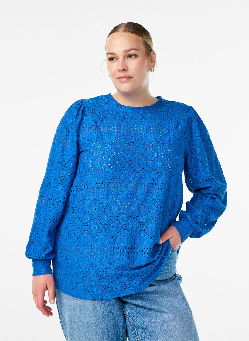 Blouse met lange mouwen en opengewerkte borduursels, Blauw, Model image number 0