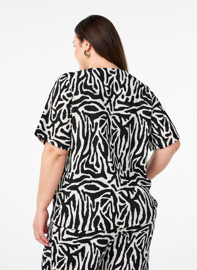 Blouse met korte mouwen en zebraprint, Zwart, Model image number 2