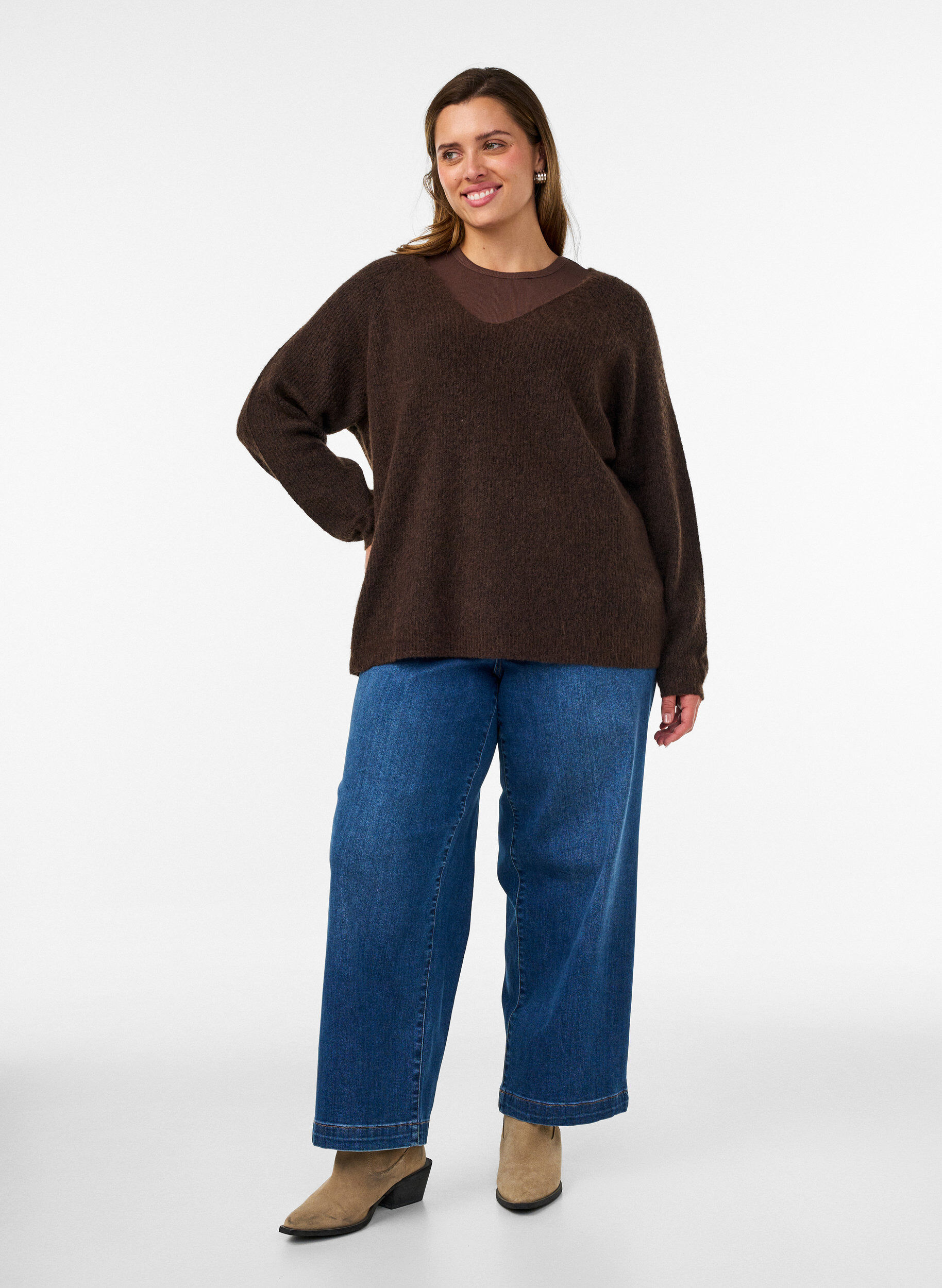 ZizziGebreide blouse met V-hals en raglanmouwen, Bruin, Model image number 1