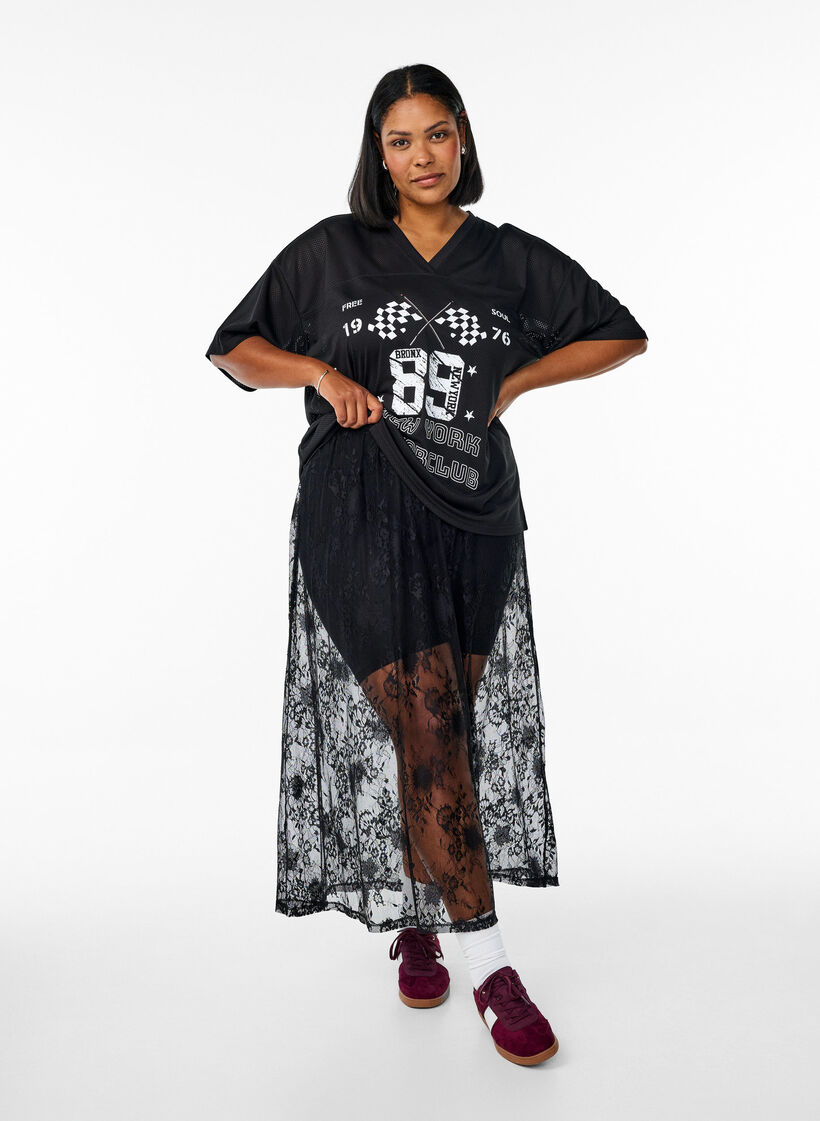 Lange rok in doorschijnende kant, Black, Model image number 0