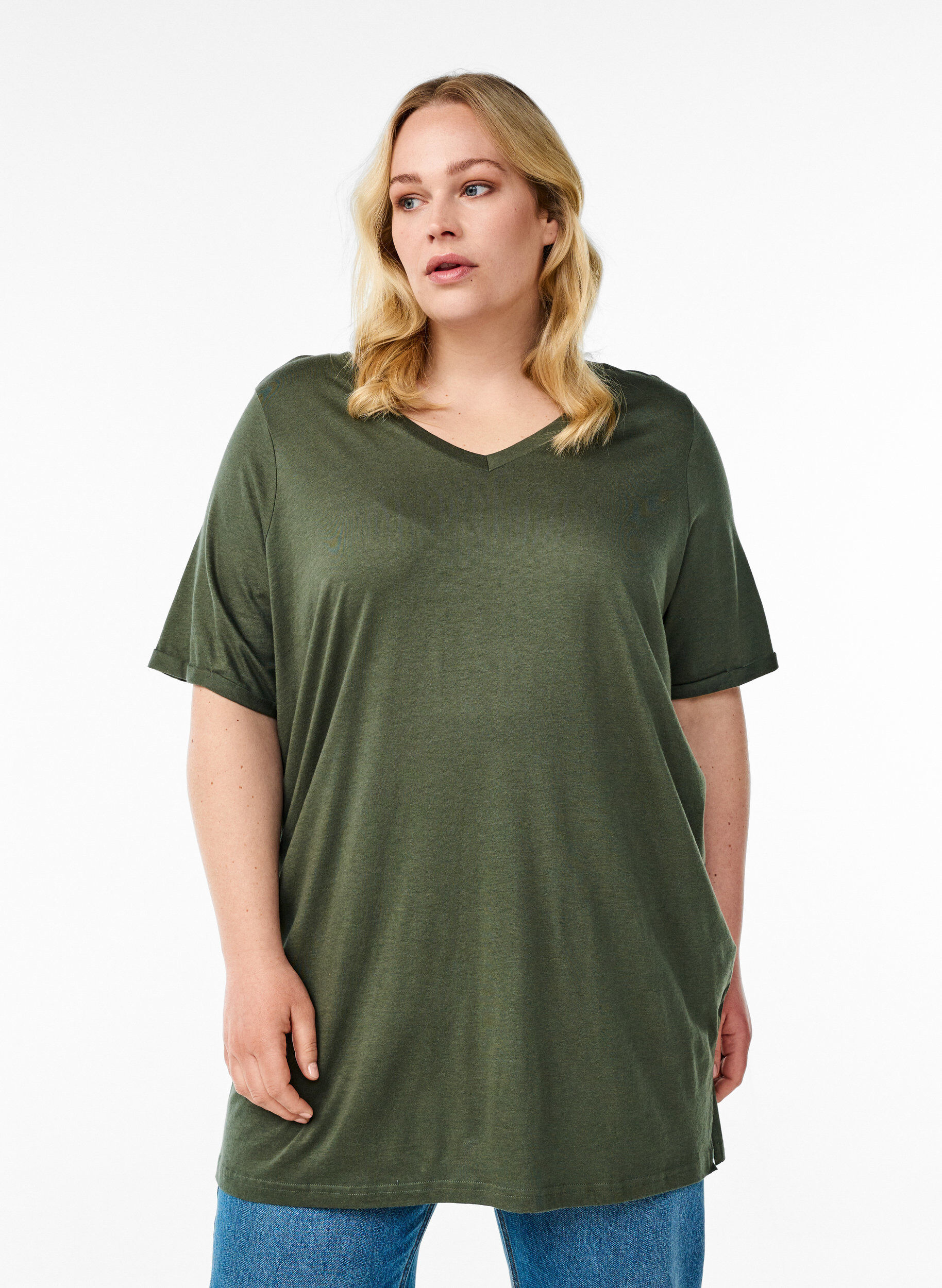 Effen kleur oversized v-hals t-shirt, Groen, Model