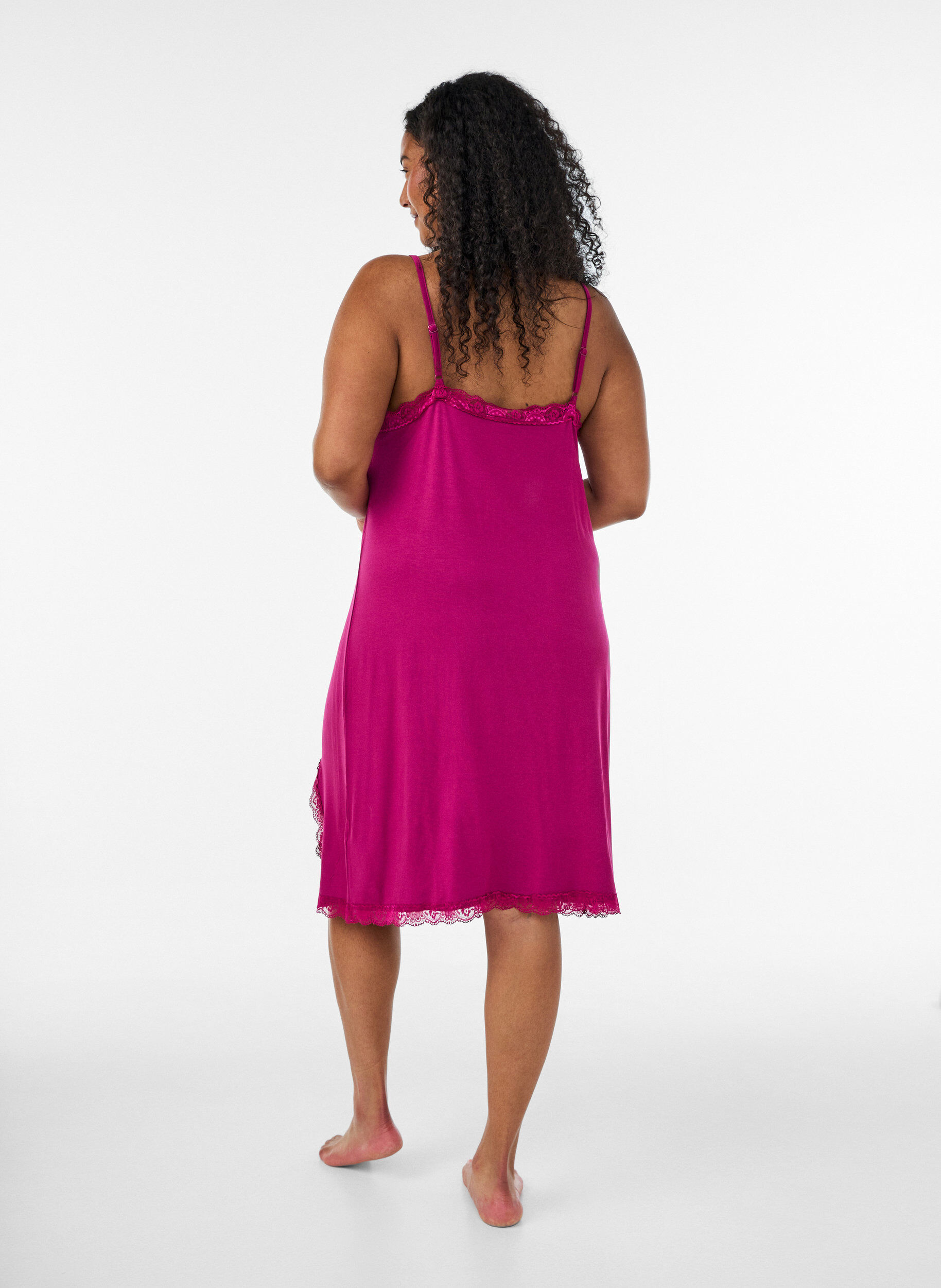 ZizziViscose nachthemd met kant en splitten, Rood, Model image number 1
