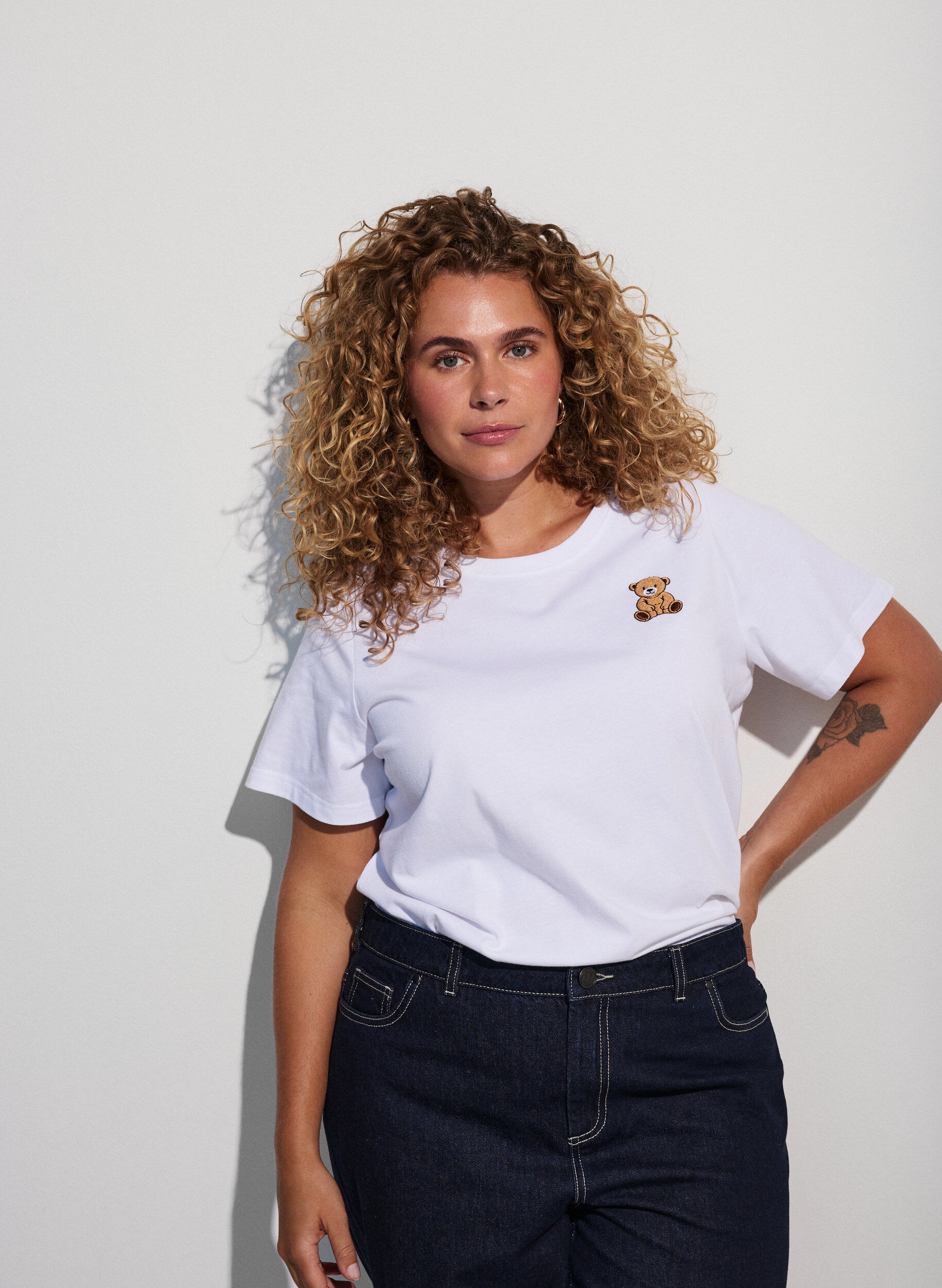 ZizziT-shirt van biologisch katoen met teddybeermotief, Wit, Model image number 3