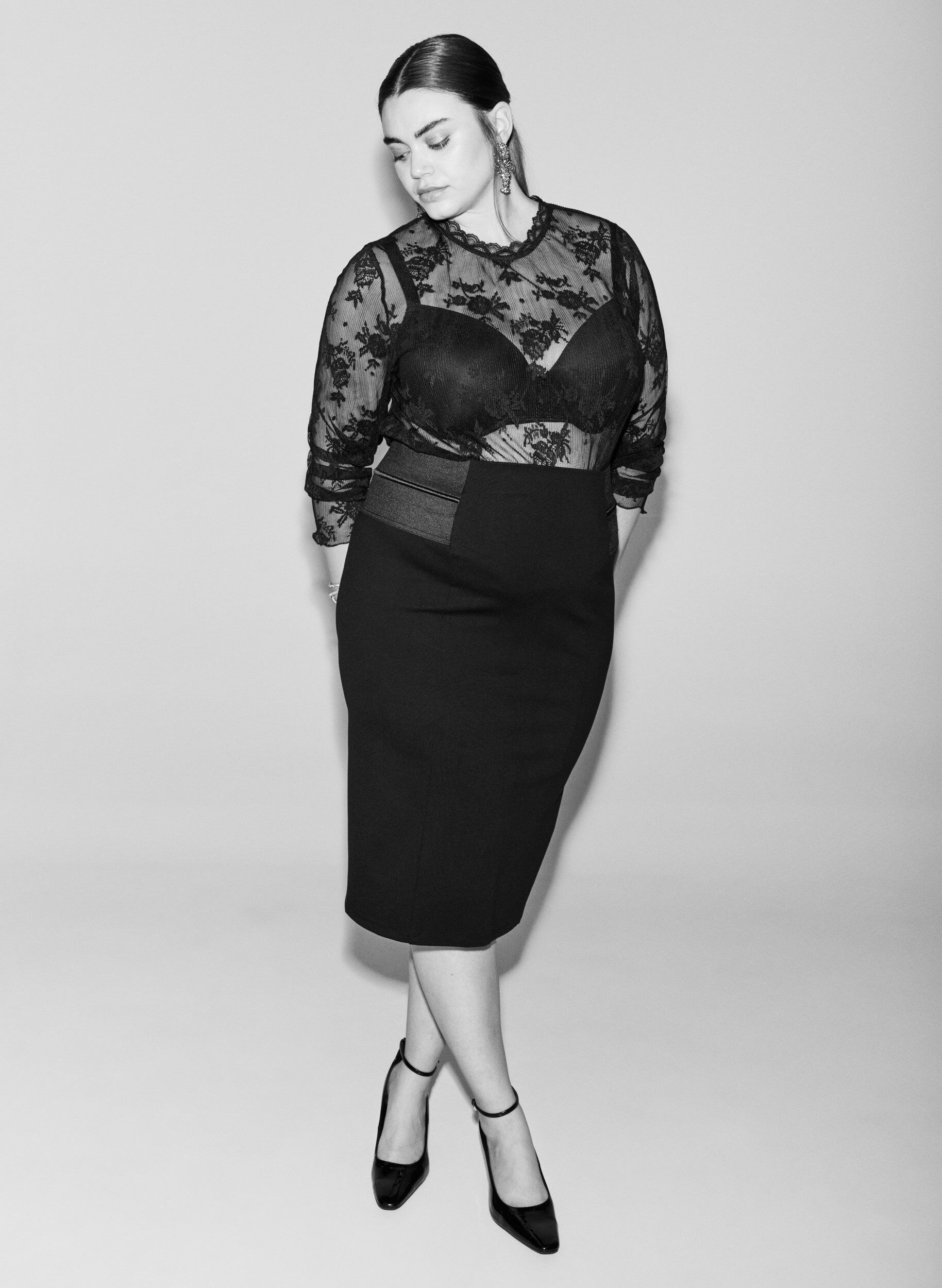 ZizziNauwsluitende rok met elastiek in de taille, Zwart, Image image number 0