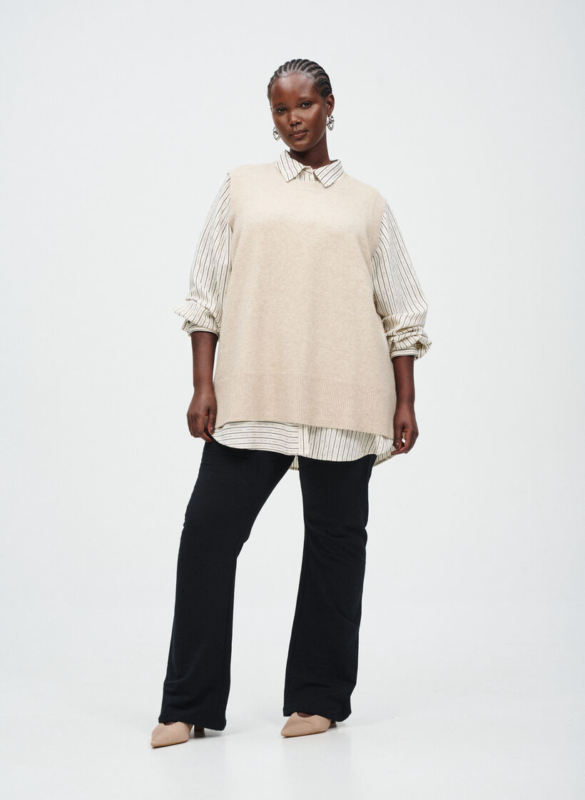 Gebreid vest met shirt, , Model