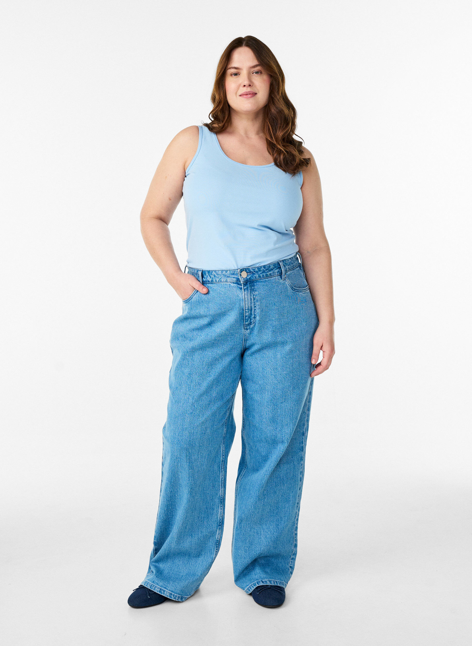 ZizziEffen basic top in katoen, Blauw, Model image number 1