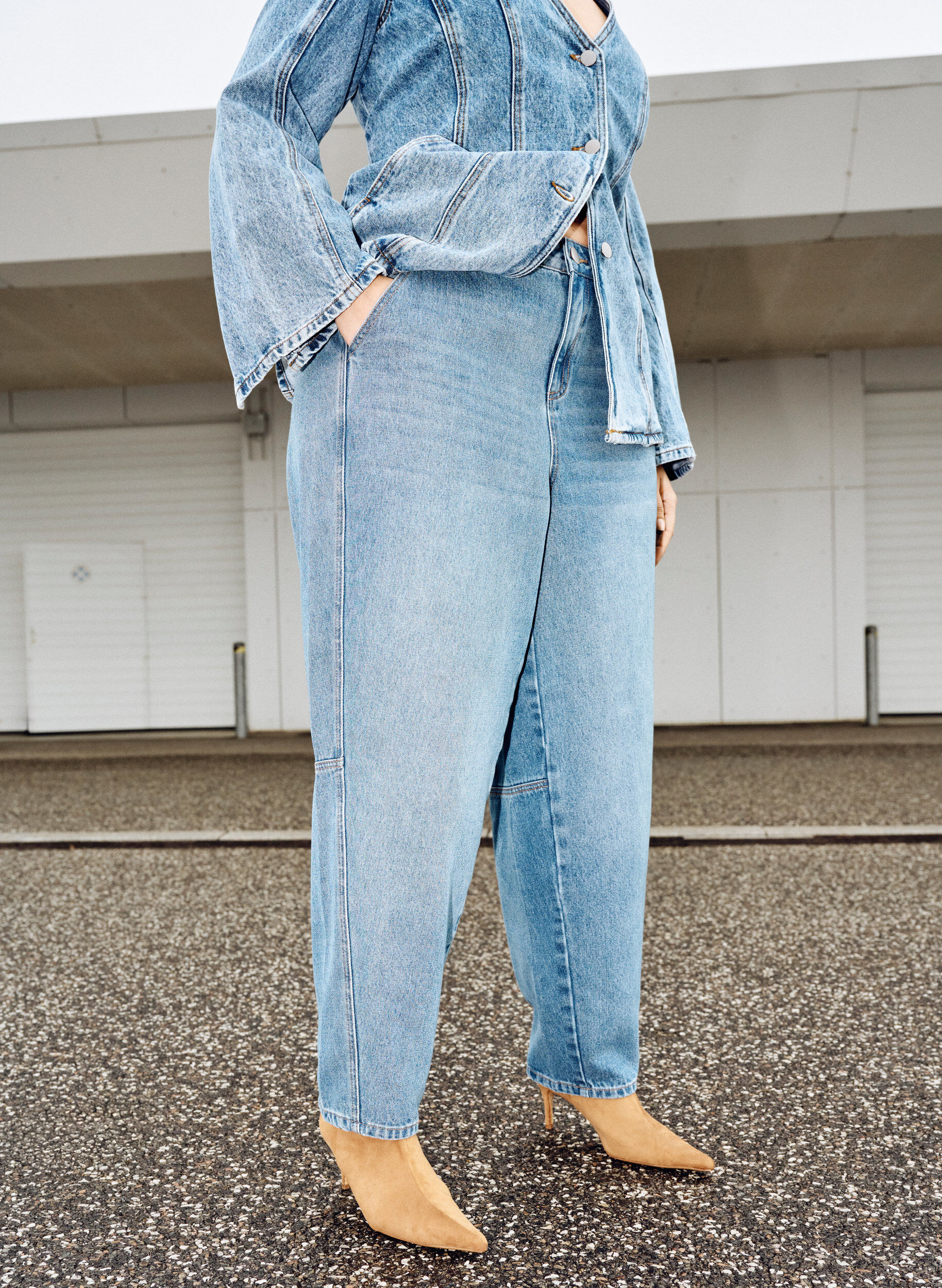 ZizziHigh waist barrel jeans, Blauw, Image image number 0