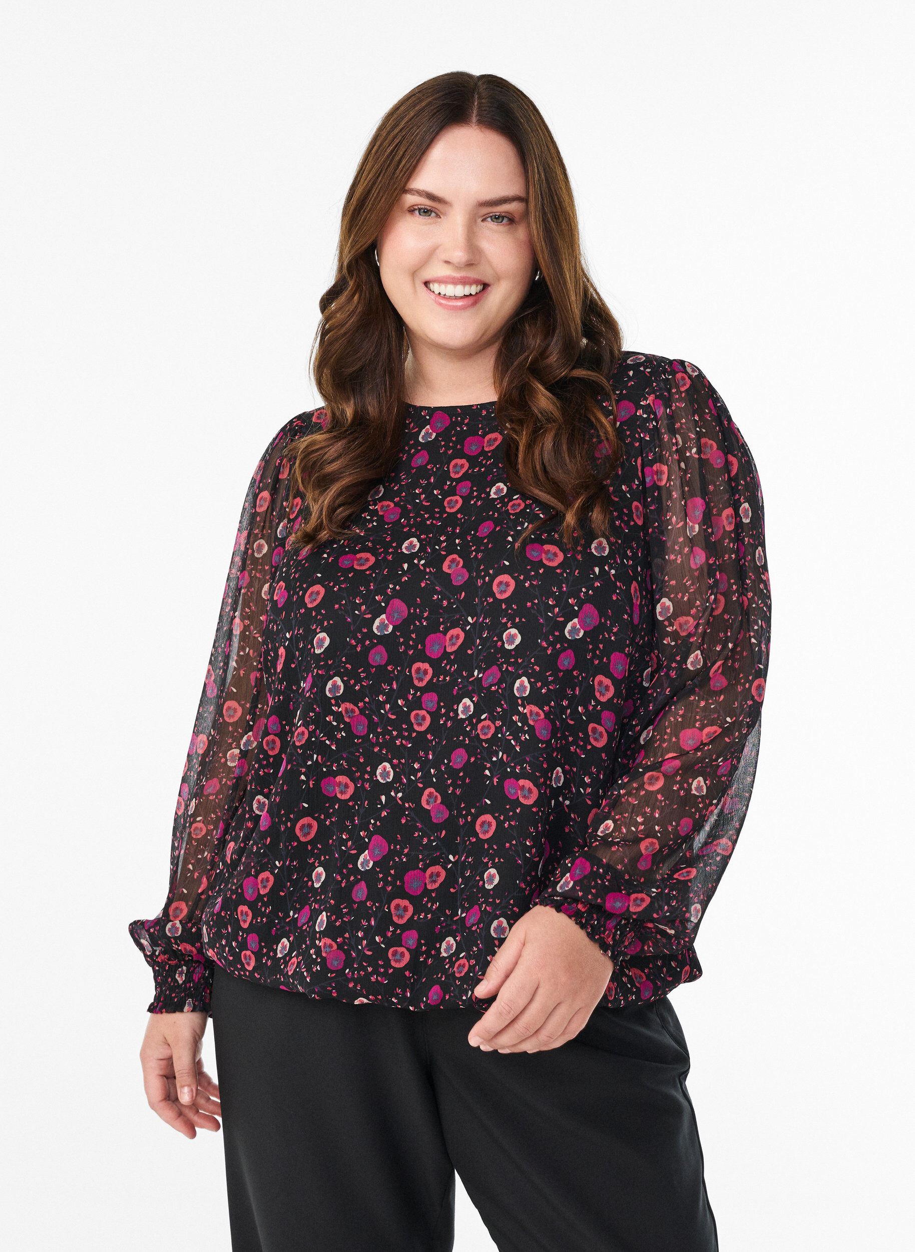 Chiffon blouse met bloemenprint en sheer mouwen, Zwart, Model