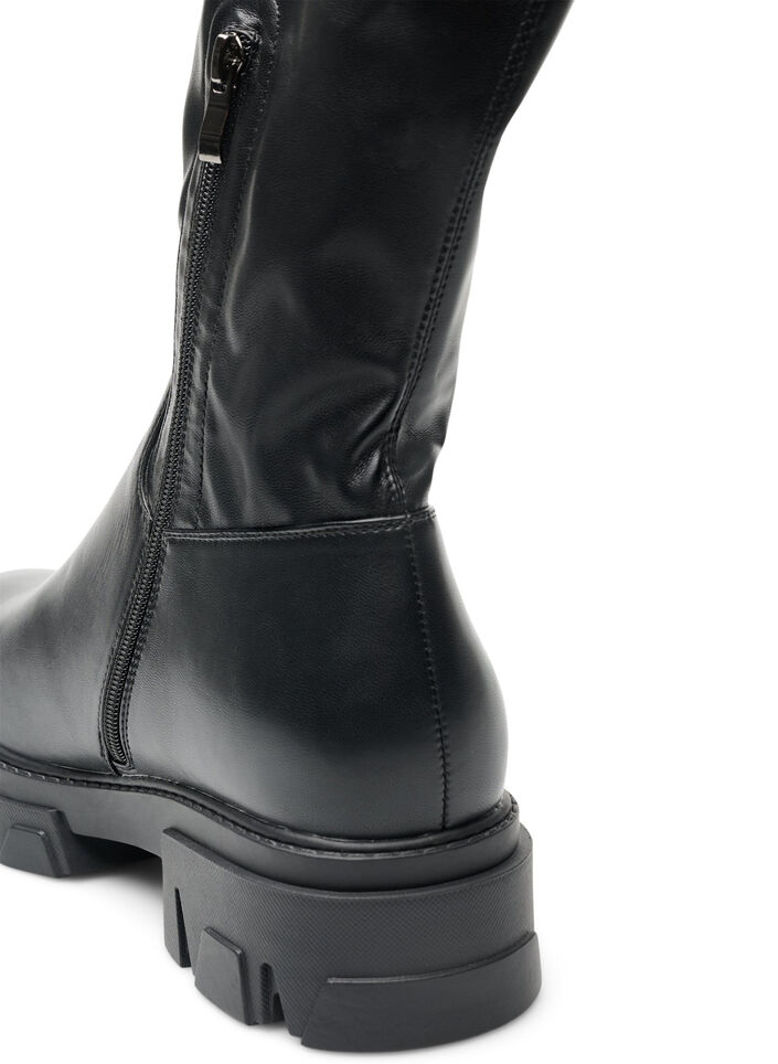 Lange laars van imitatieleer met een grove zool, Zwart, Packshot image number 2