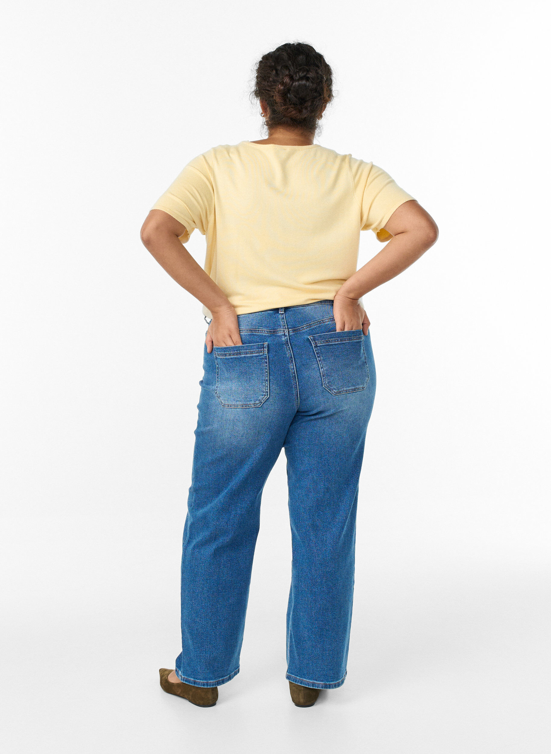 ZizziJeans met zakken aan de voorkant en rechte pijpen, Blauw, Model image number 1