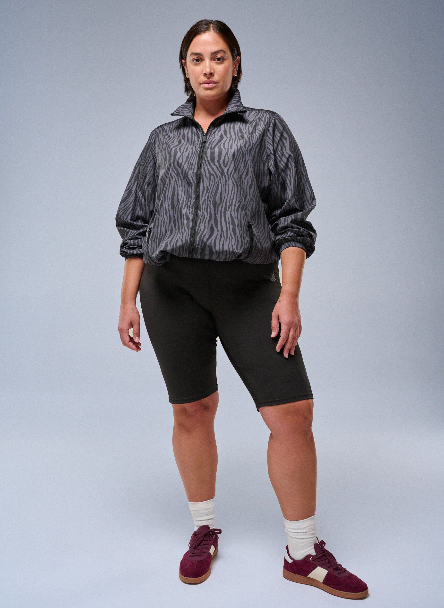 ZizziLange strakke sport shorts, Zwart, Image image number 0