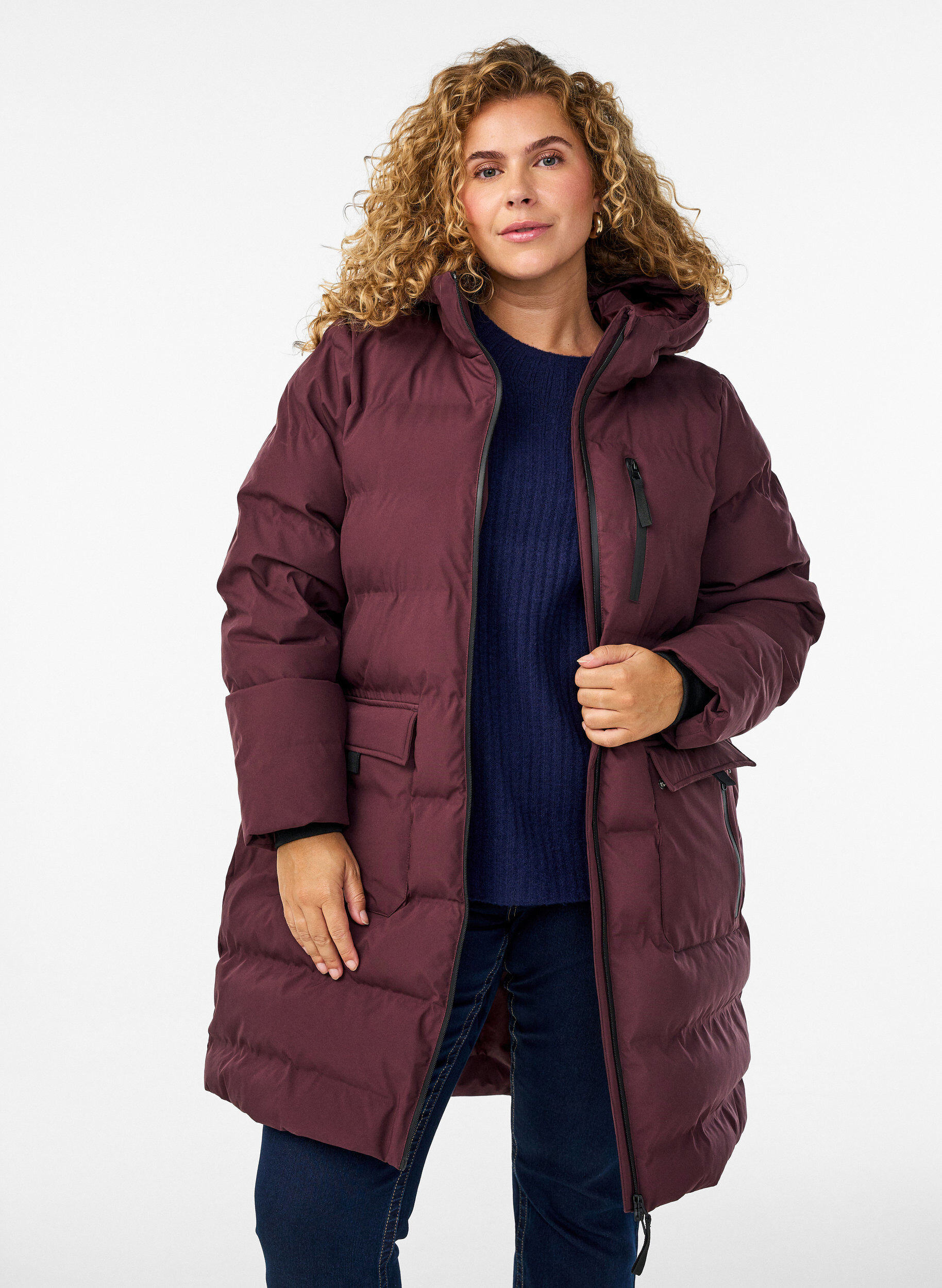 Pufferjas met capuchon en zakken, Donker Bordeaux, Model